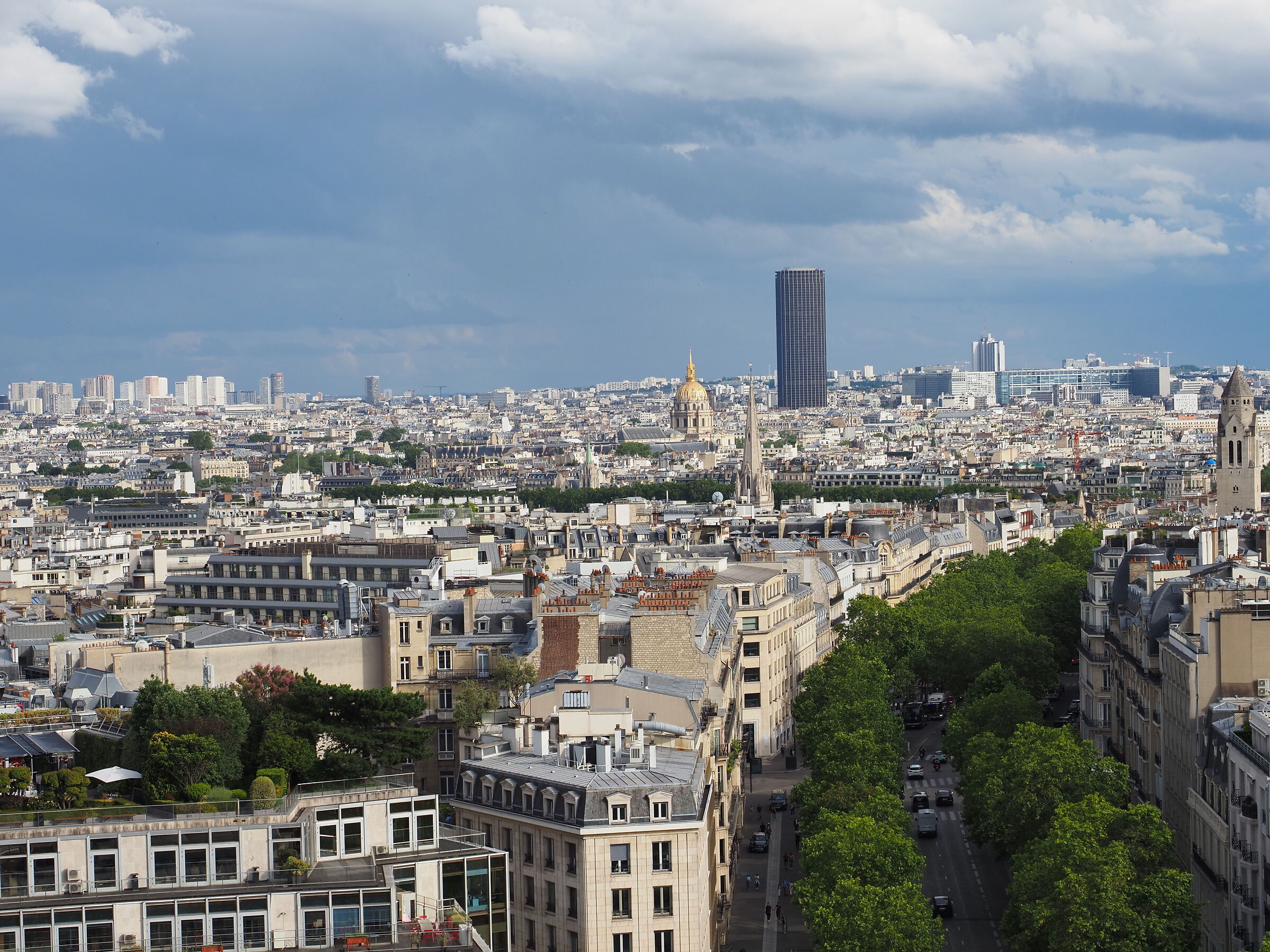 Arc de Triomphe - Tour Montparnasse AR