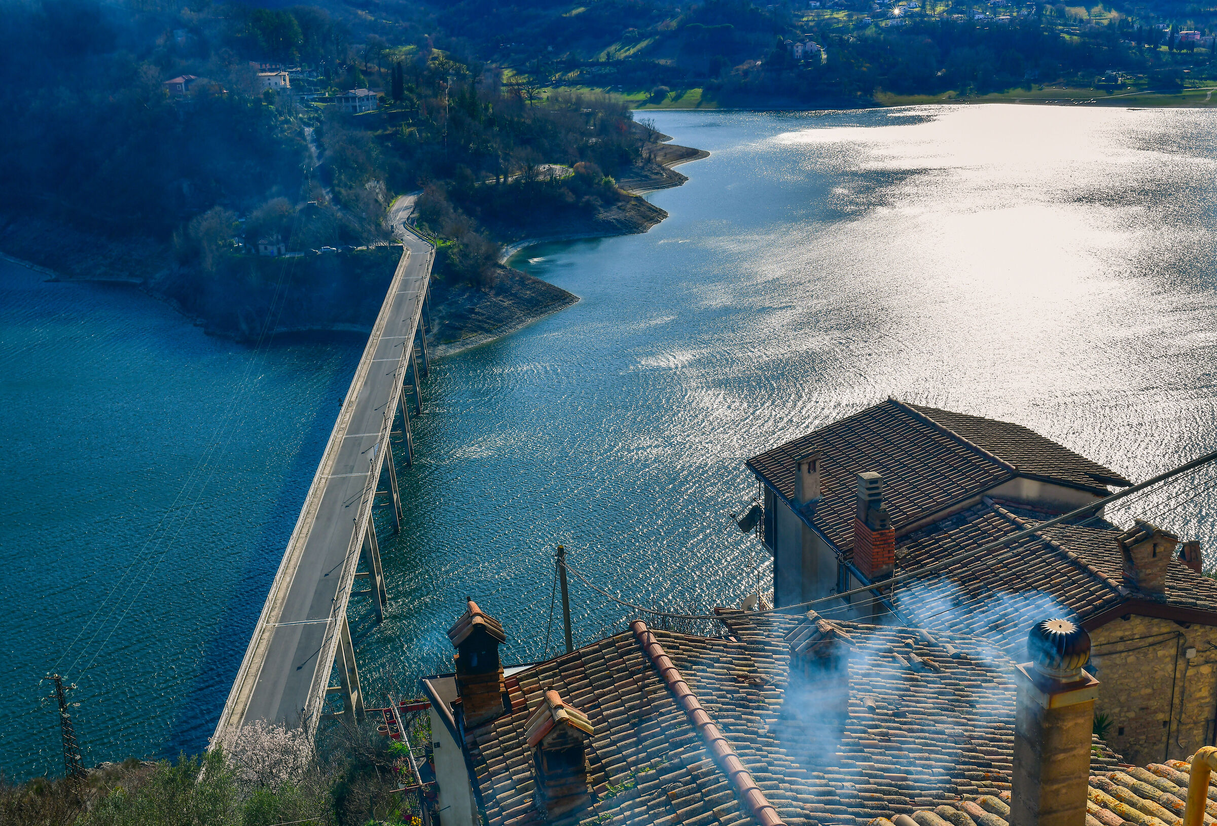 Backlight on Lake Turano (Rt)