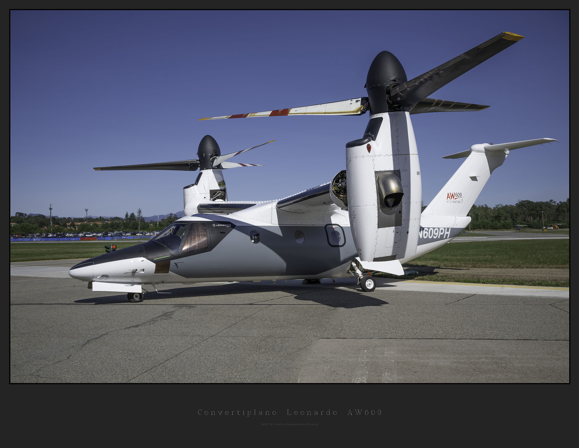 Convertiplano Leonardo AW 609