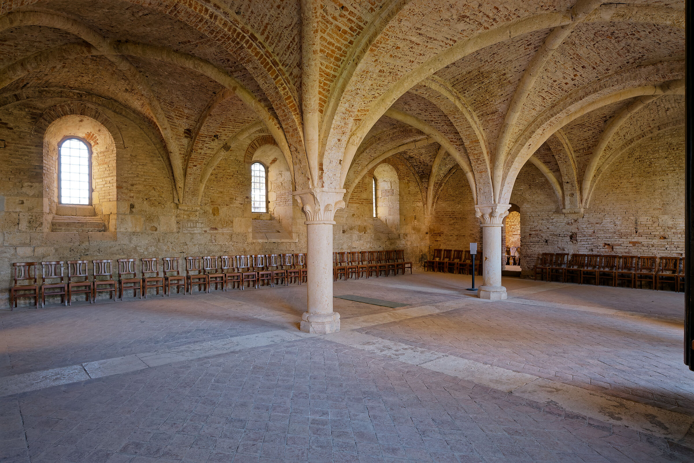 San Galgano - refettorio