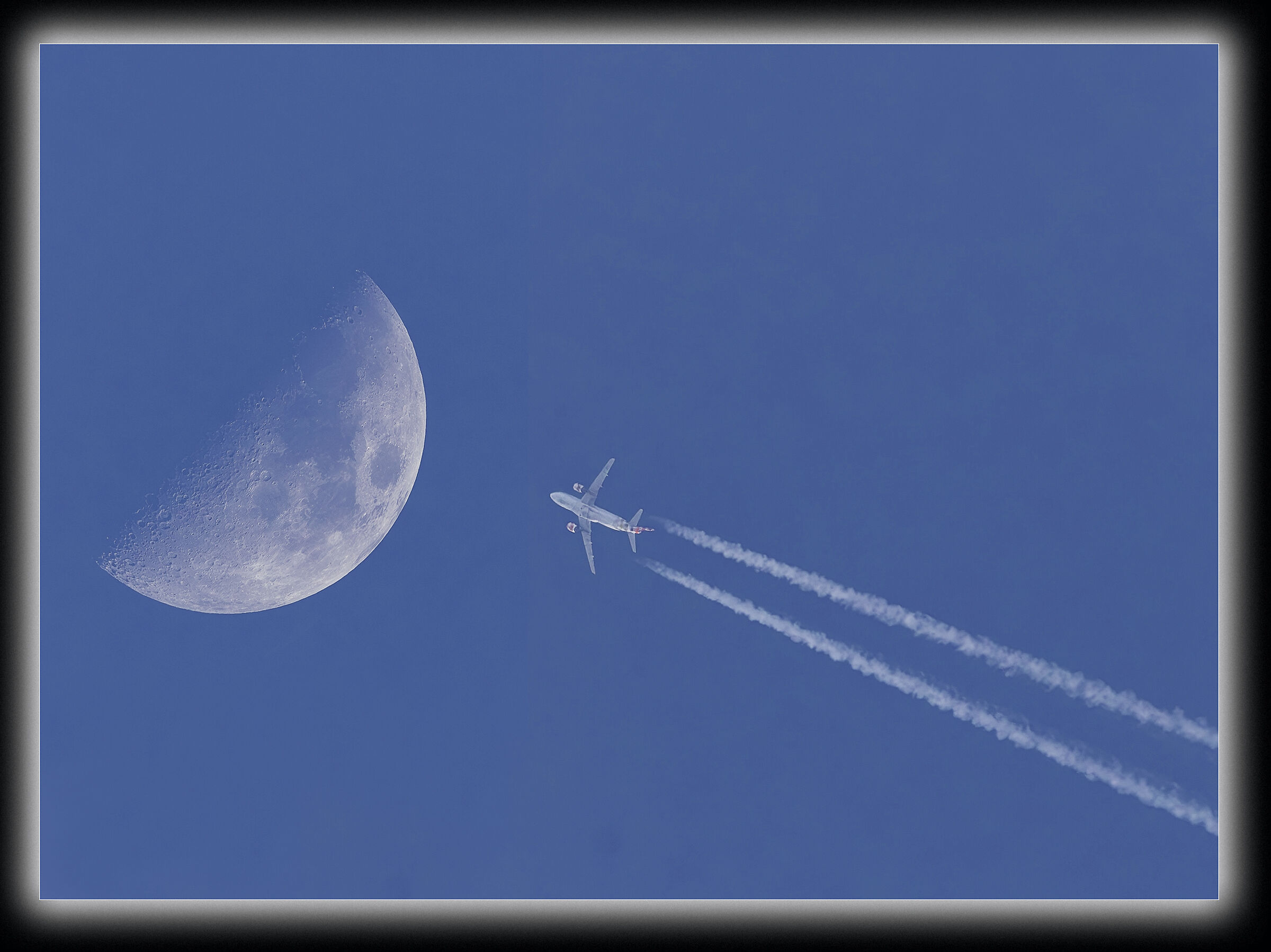 Fly to the Moon..