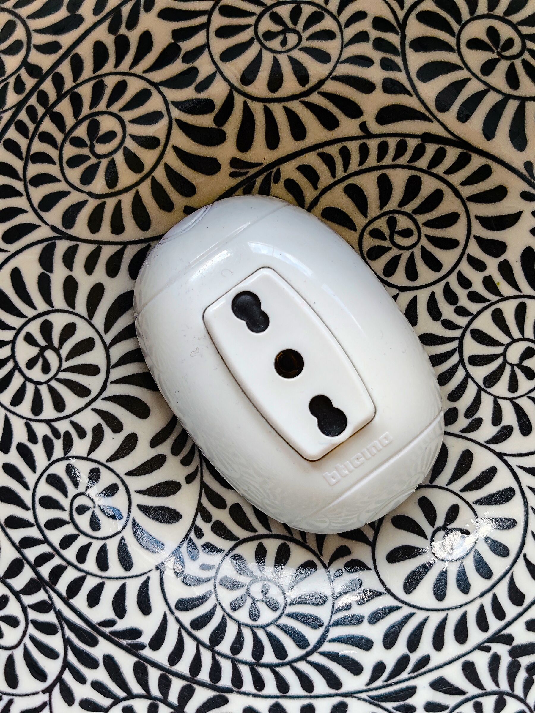 The Grip -- Round ( 16 )