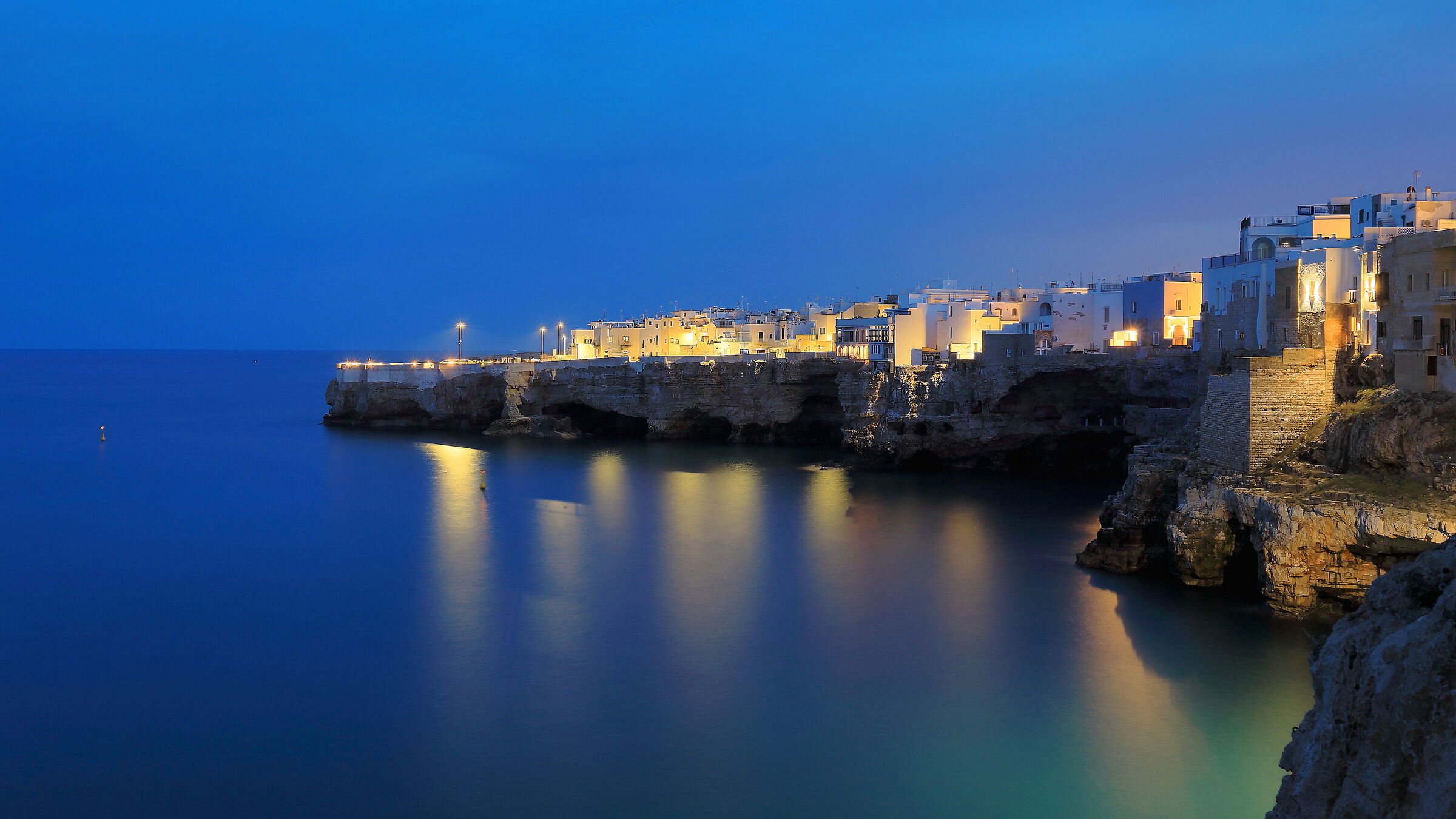 Polignano's blue hour