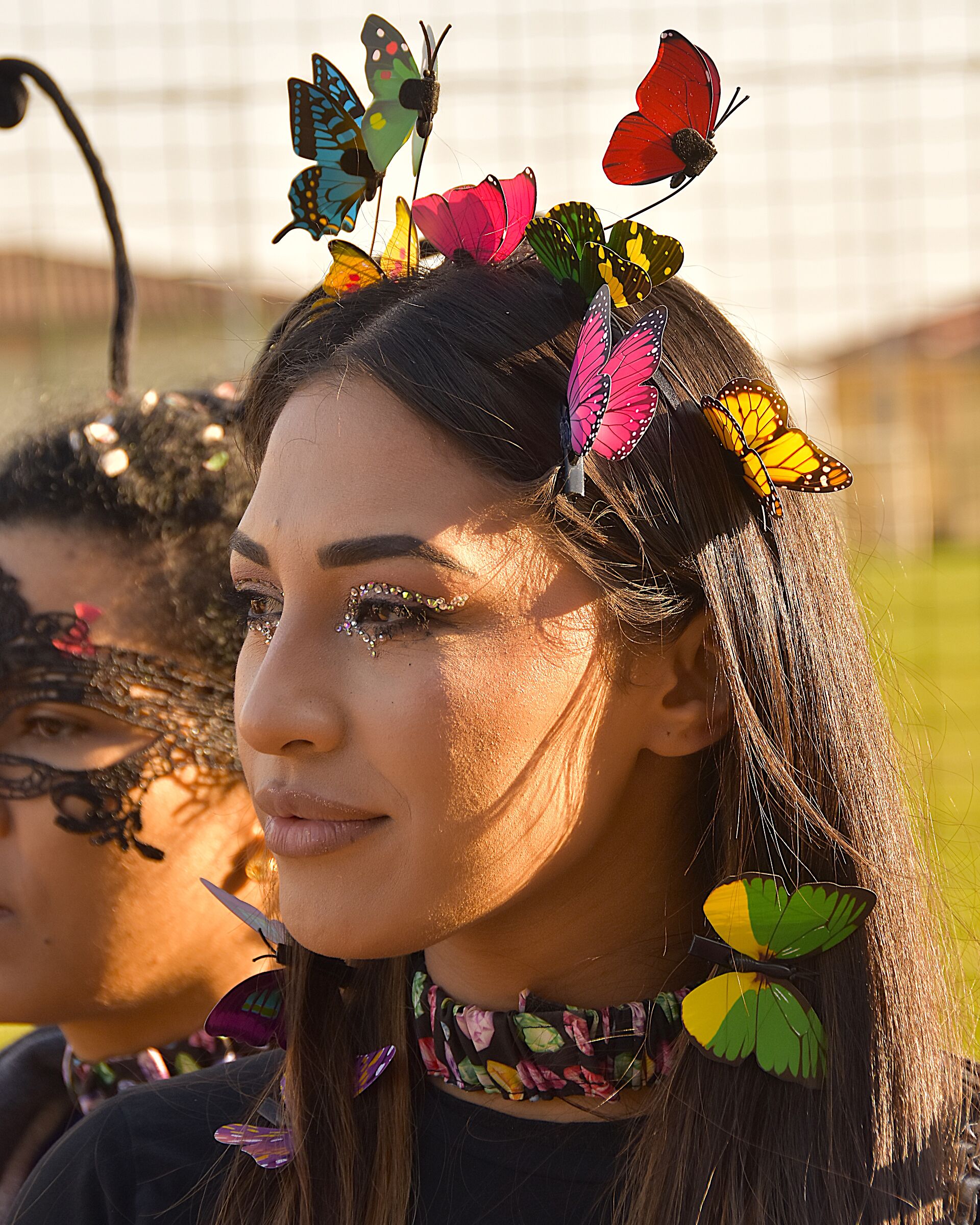 A FLOWER FOR THE HEAD