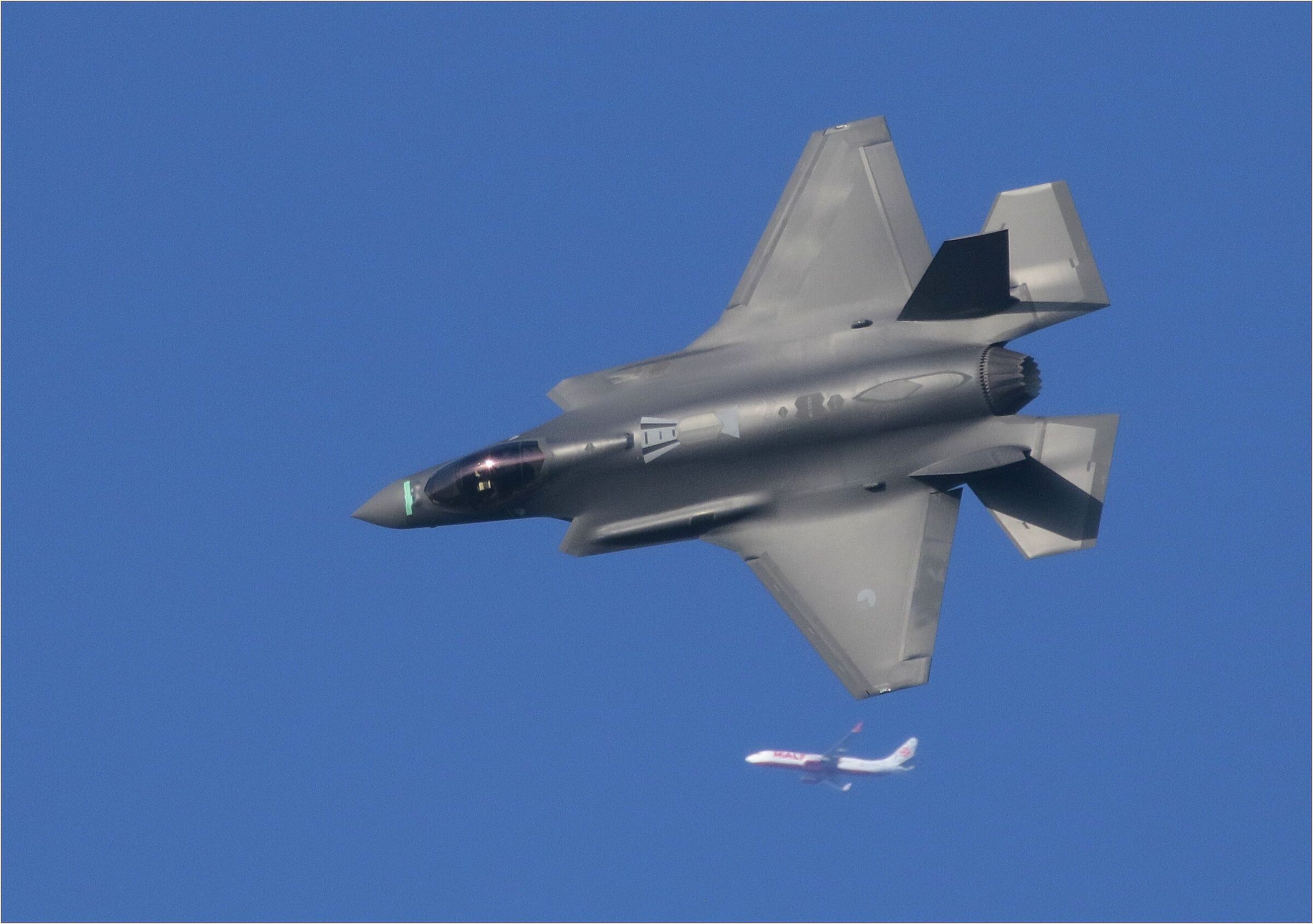 ,,Cameri testing an F.35 ,,