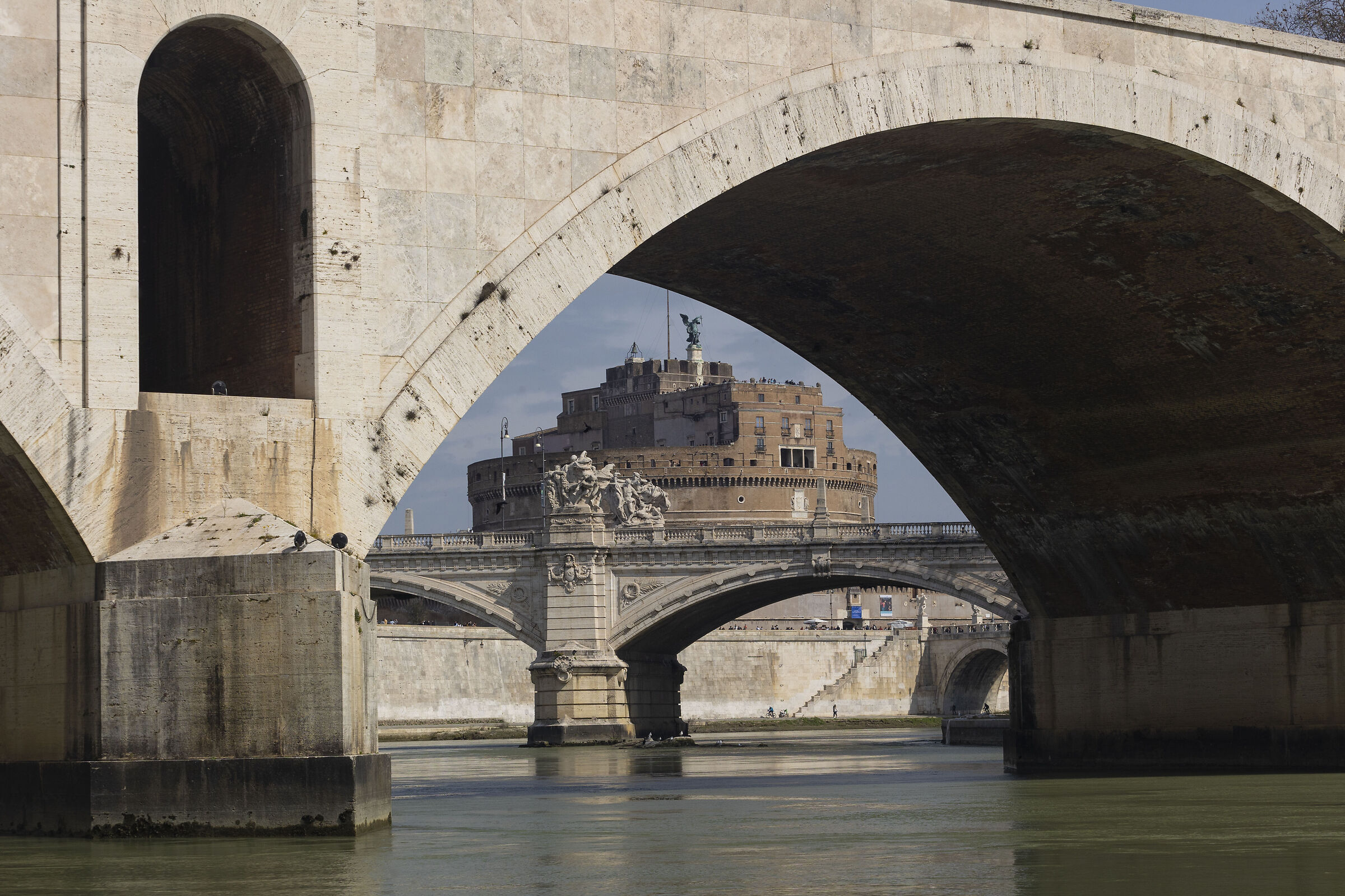 Between Arches and Bridges