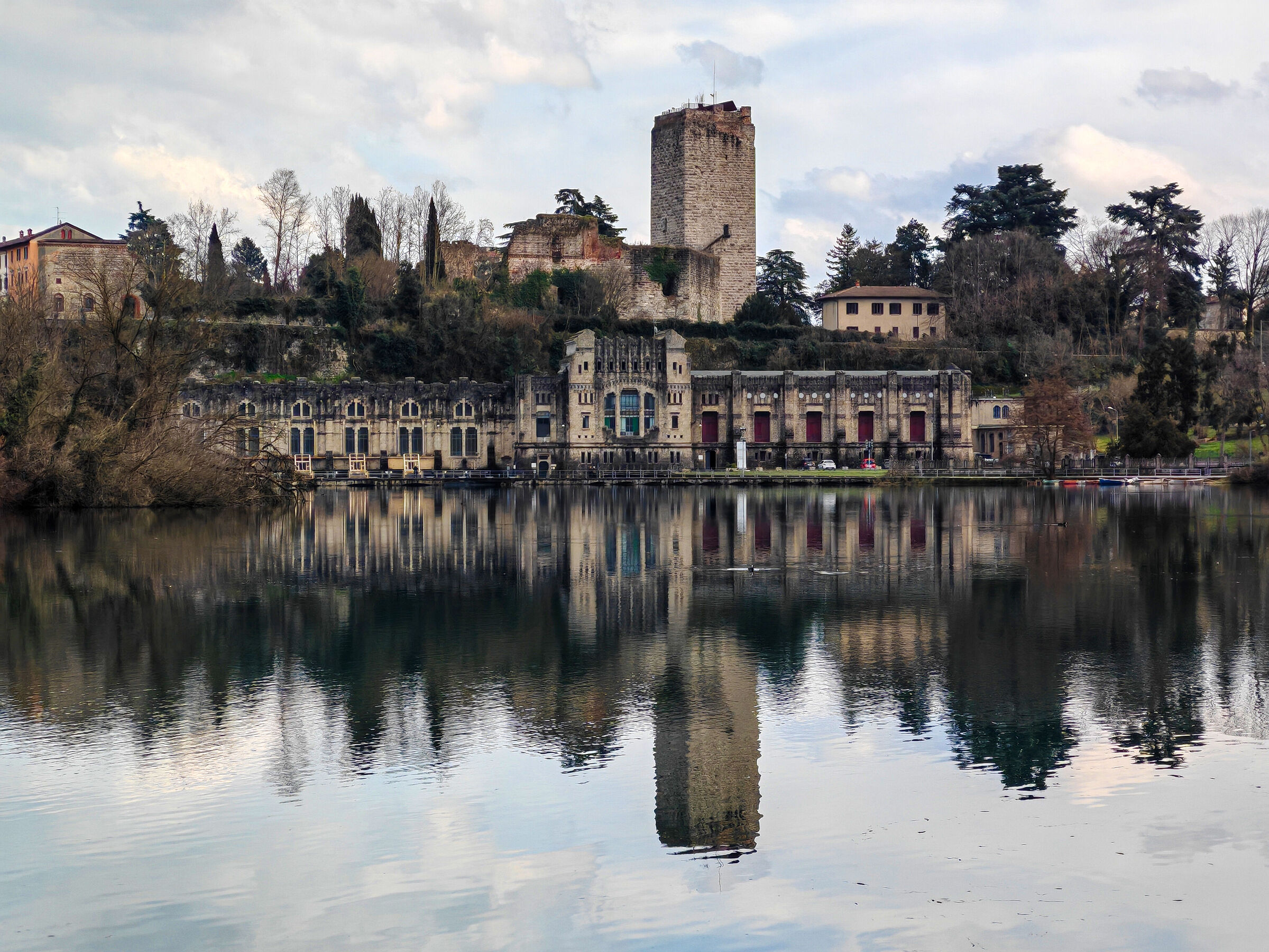 La centrale di Trezzo sull'Adda