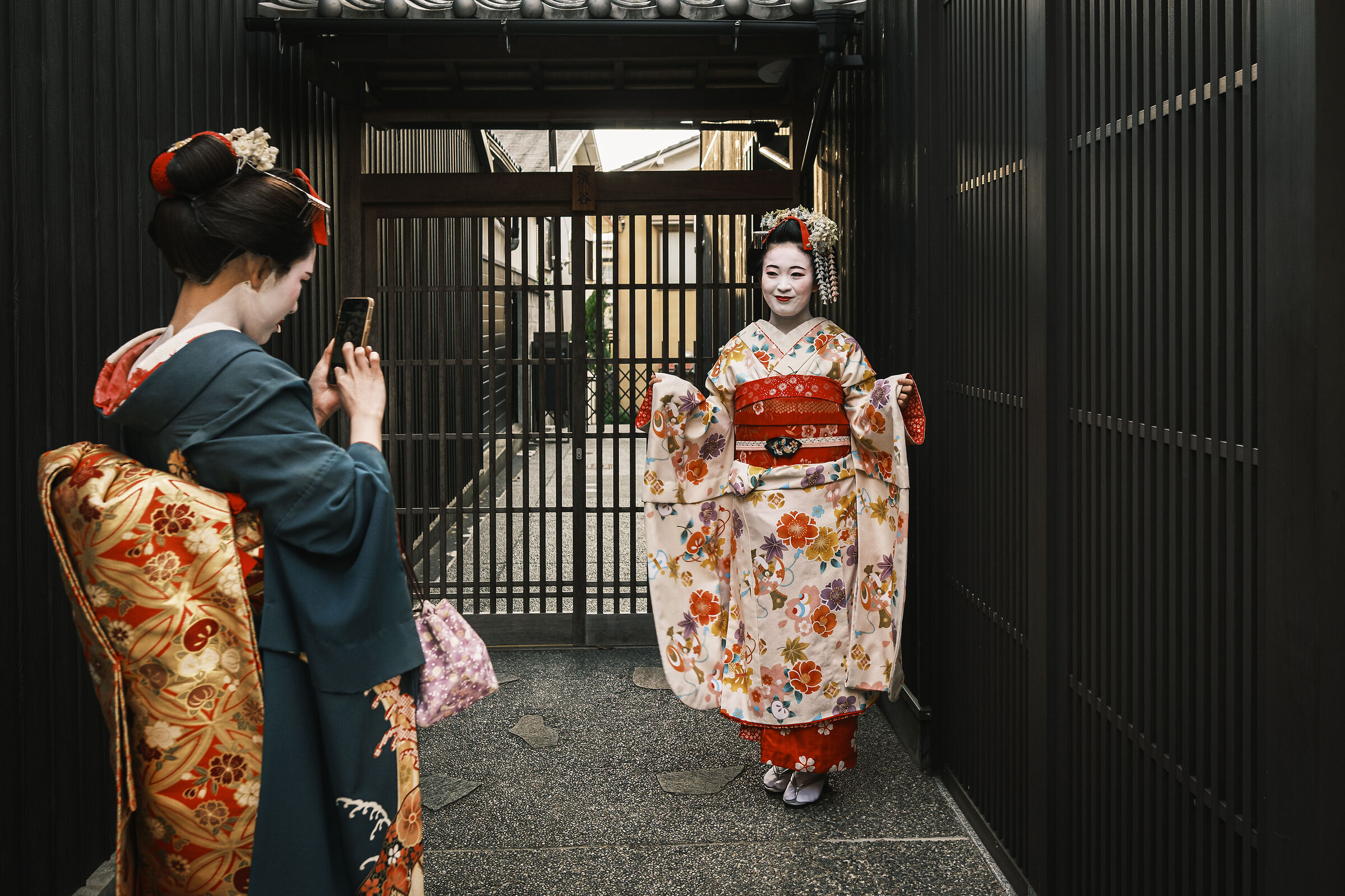 Geisha influencers
