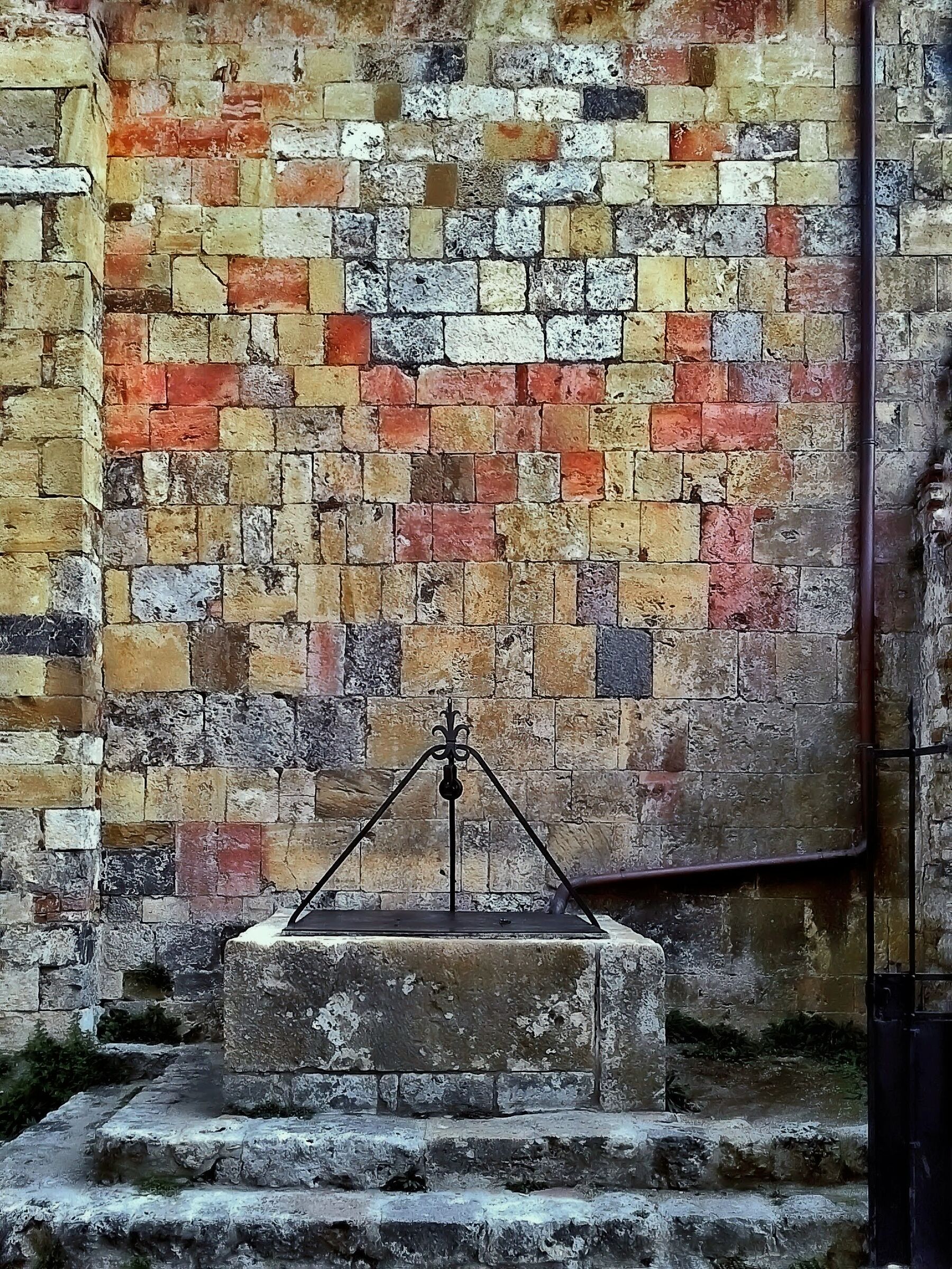 Pietre colorate