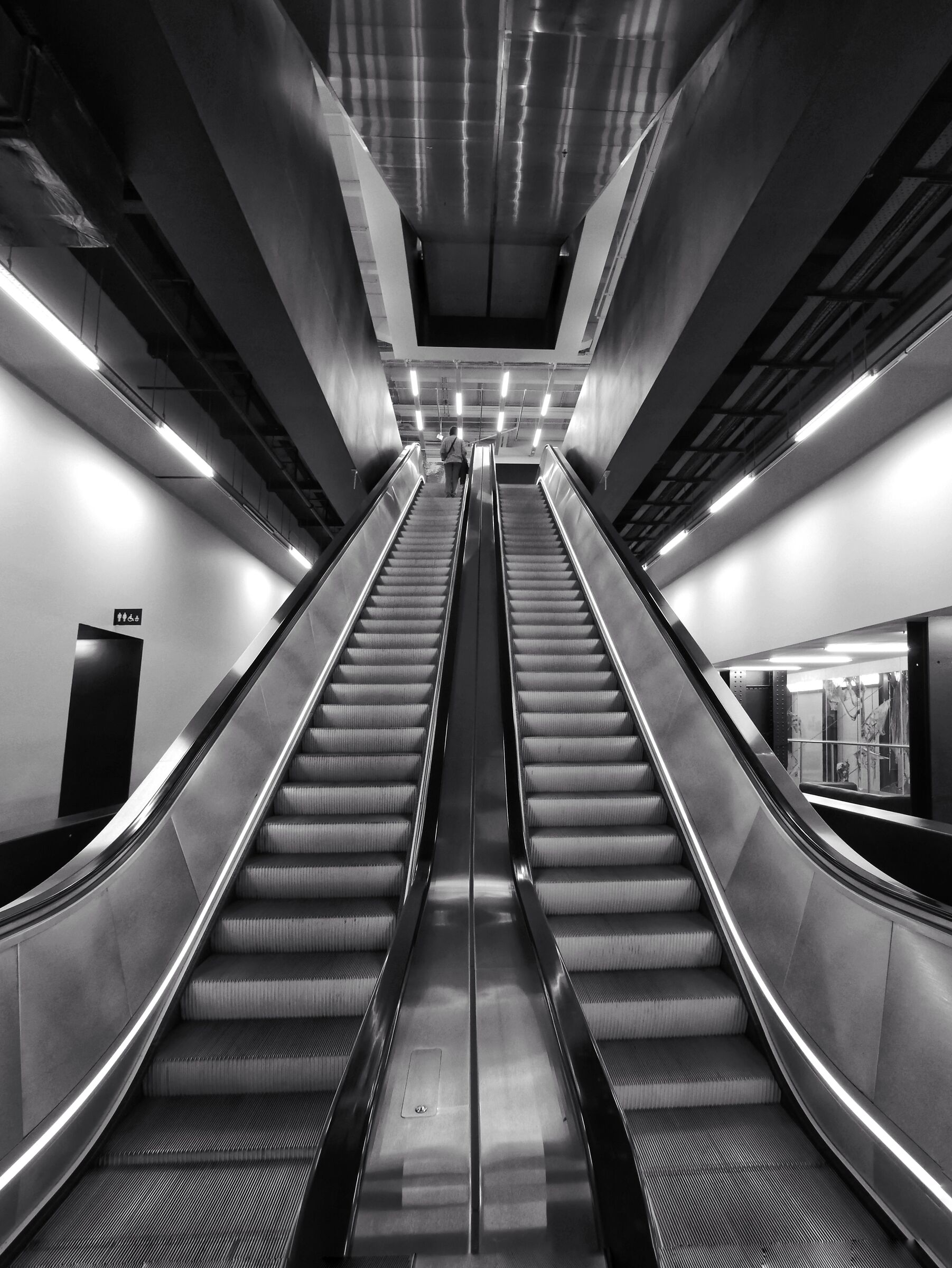 Subway Black and White