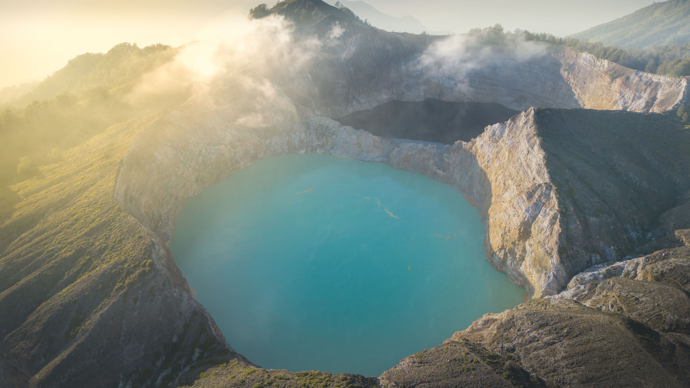 vulcano flores island