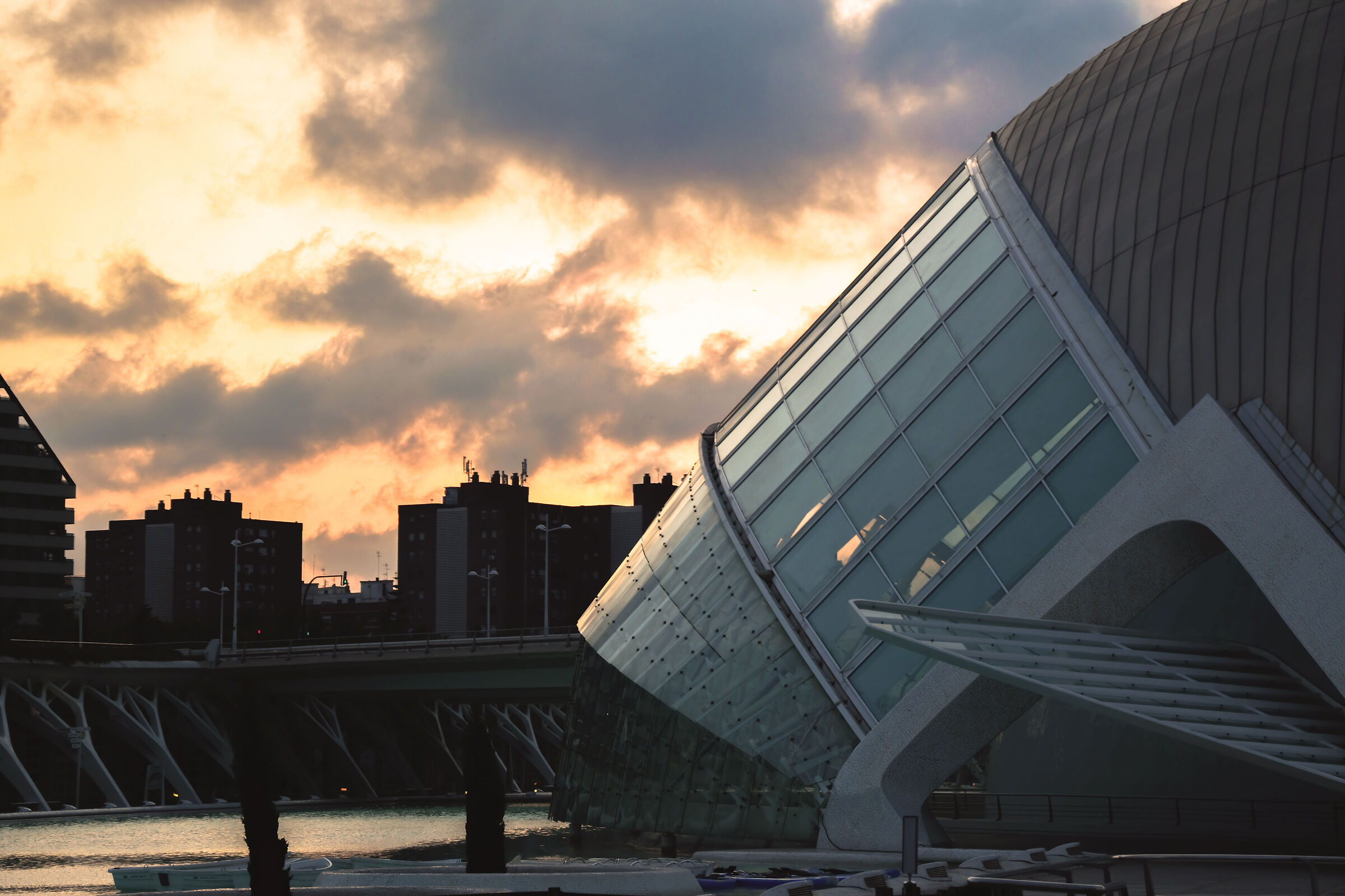 Hemisferic atardecer