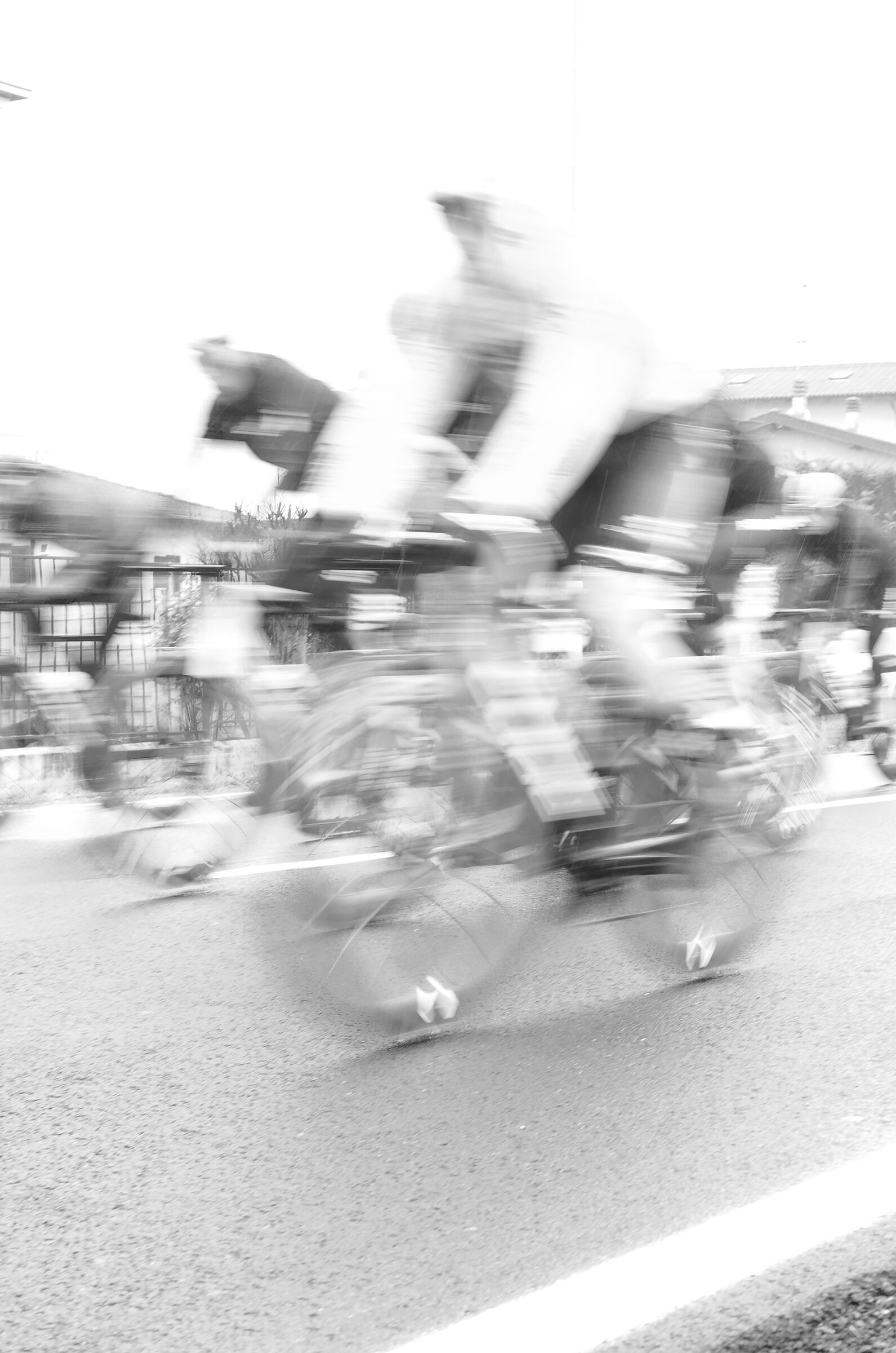 Milano Sanremo inizio in velocità