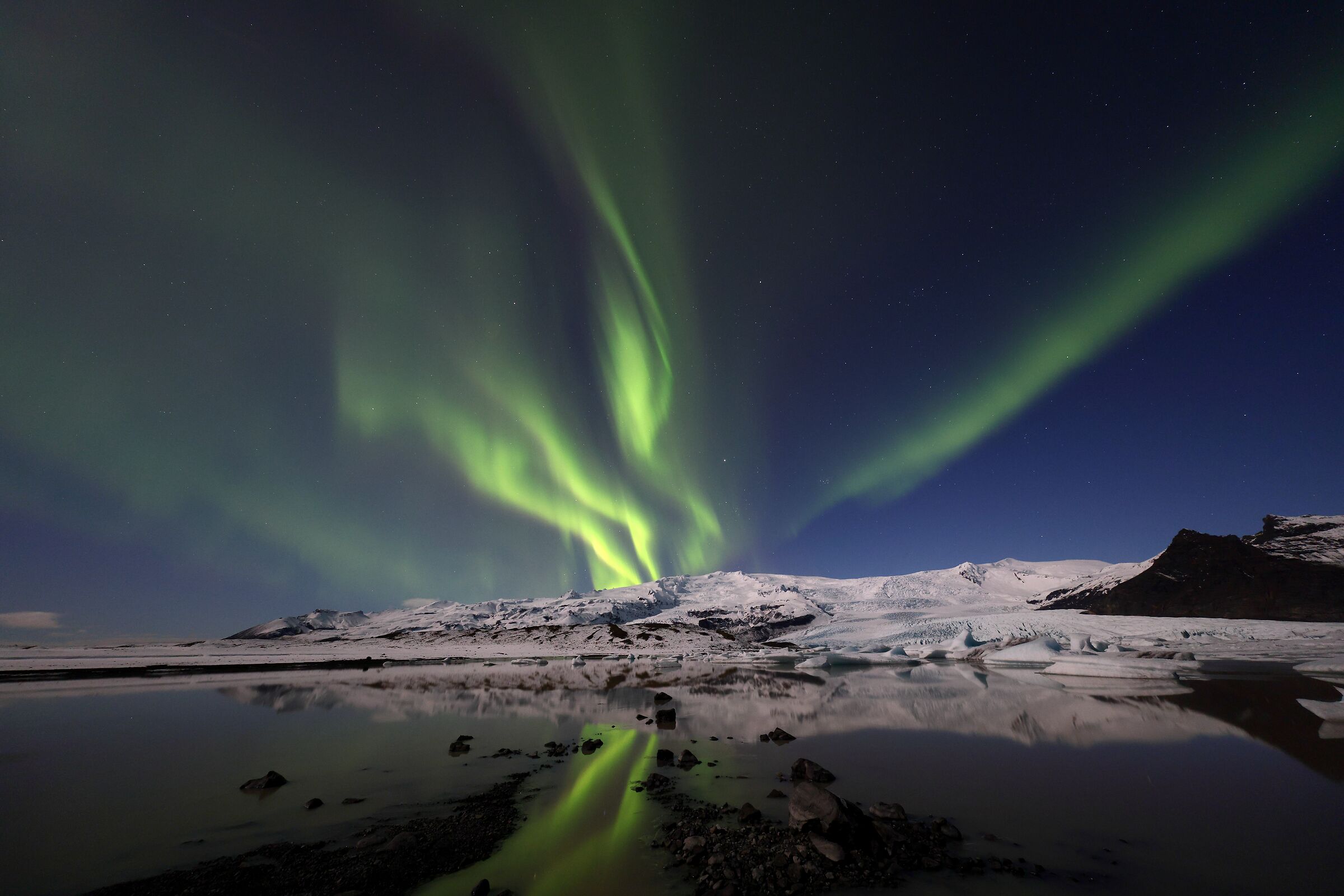 Northern Lights on the glacier