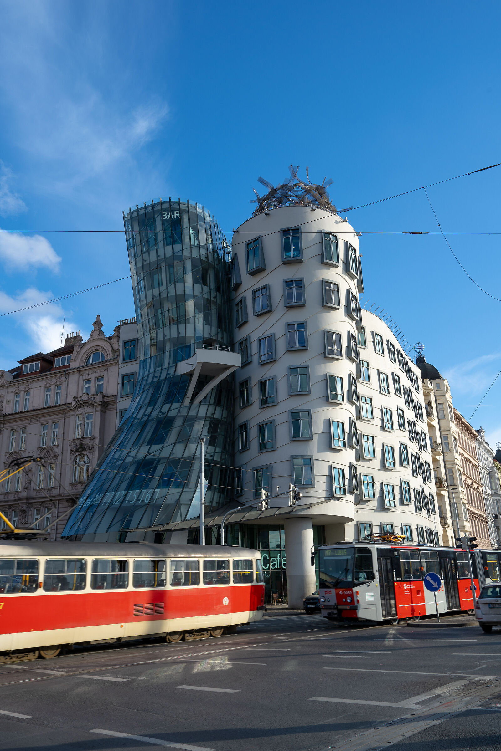 Dancing House