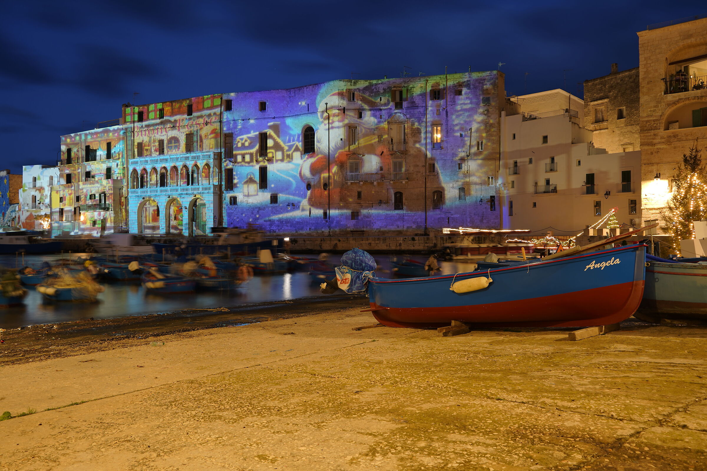 Monopoli in December