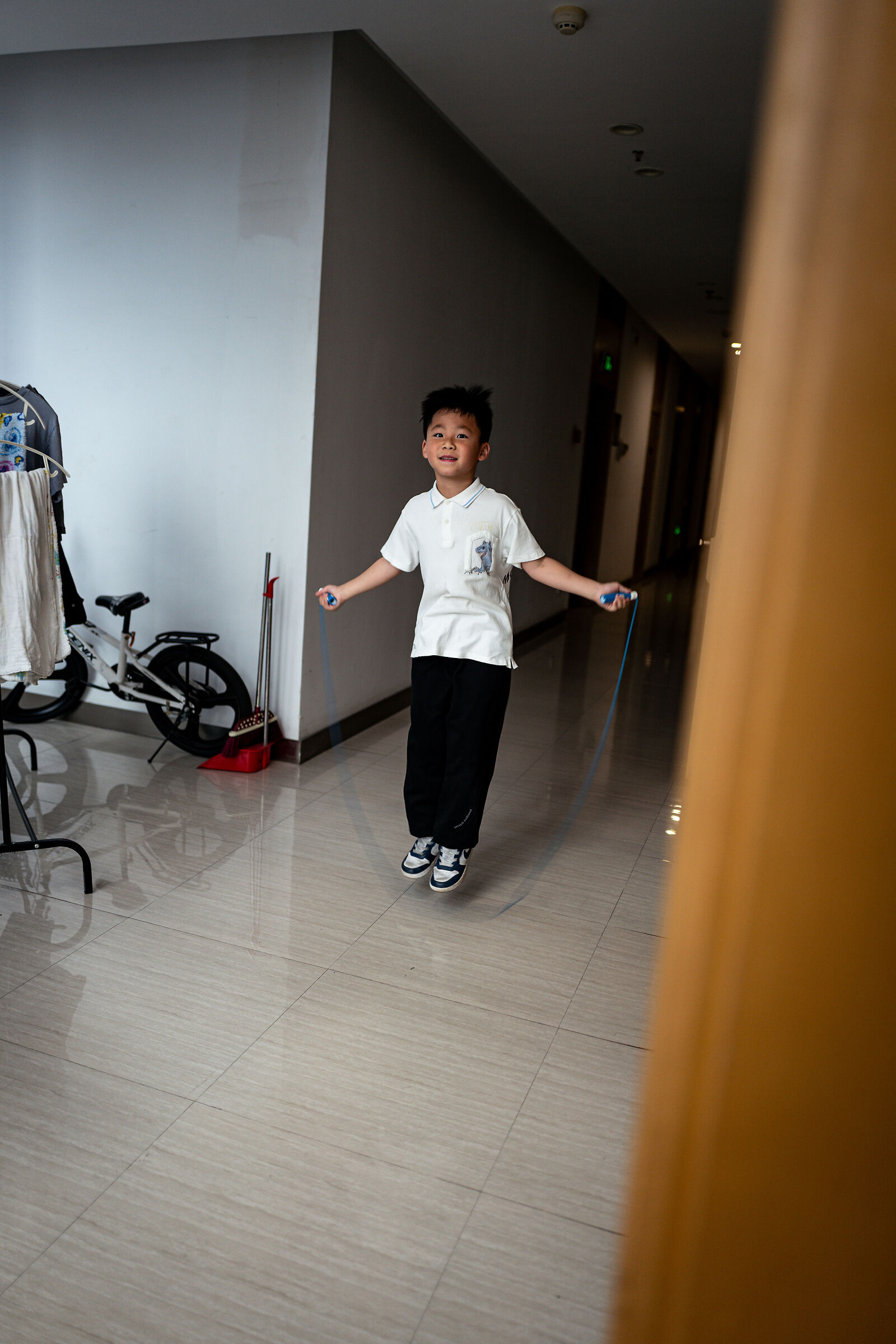 Bimbi volanti in appartamenti infiniti - Hangzhou