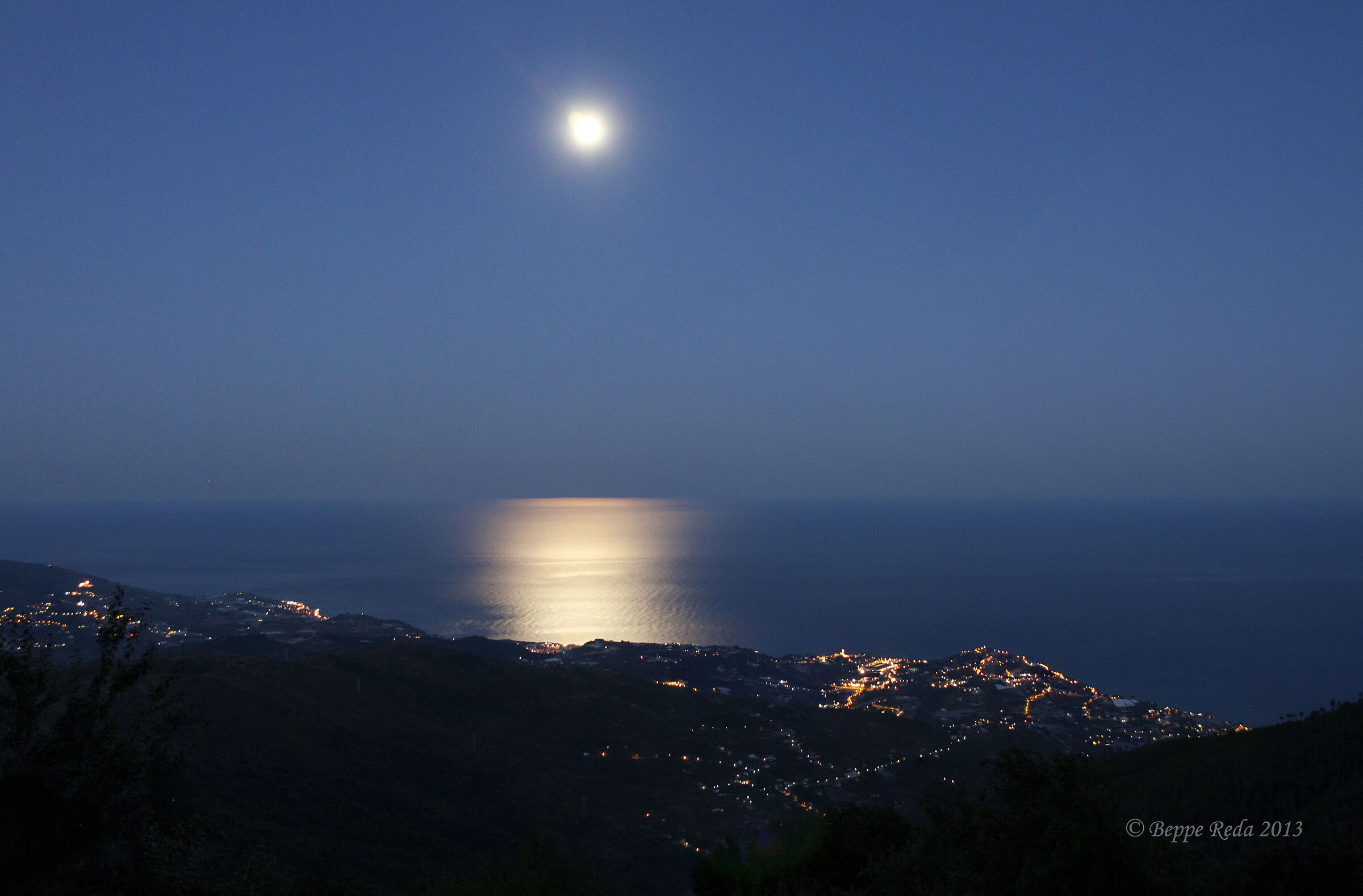 night view of Sanremo from Bajardo