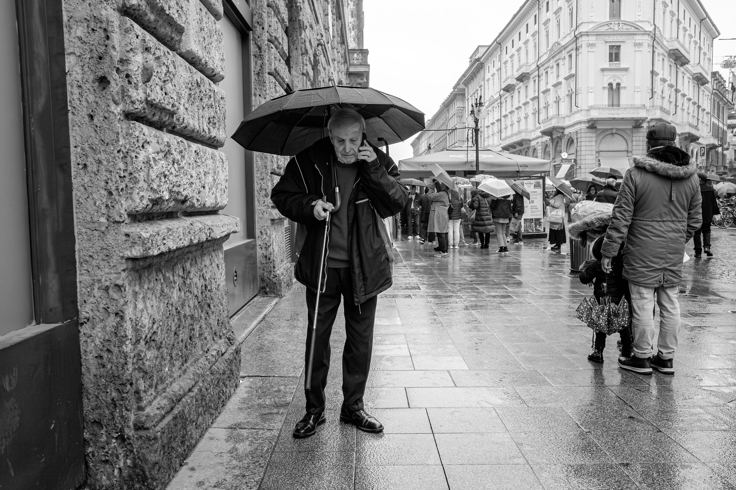 Under the rain - Milan