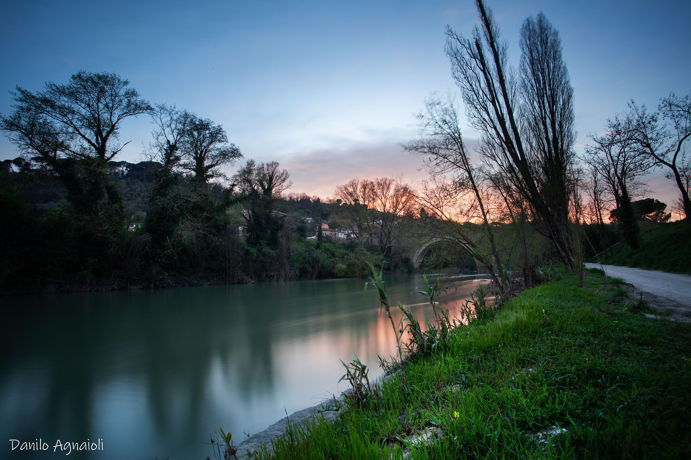 "Sunset reflected on the Tiber