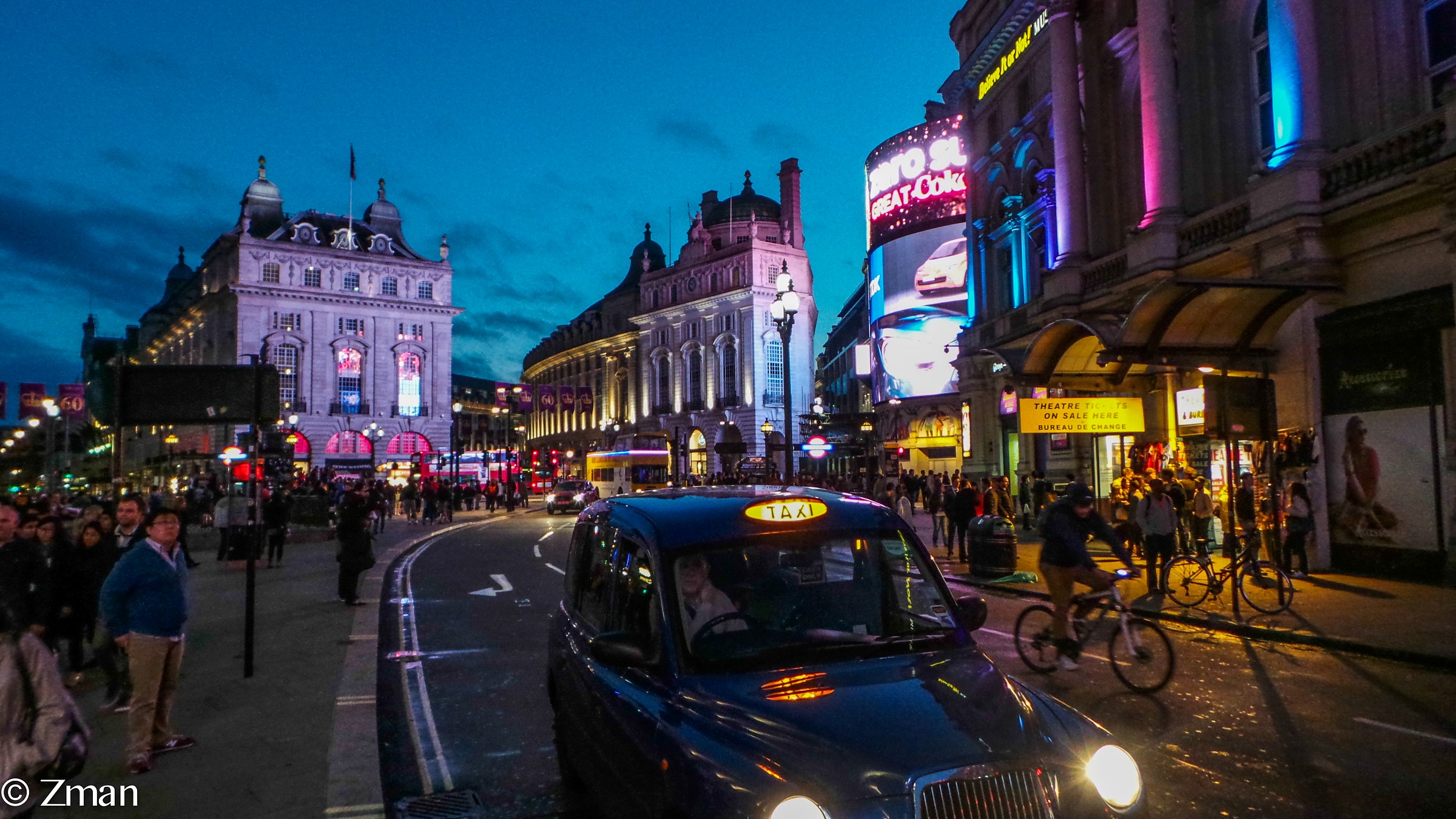 Piccadilly Circus