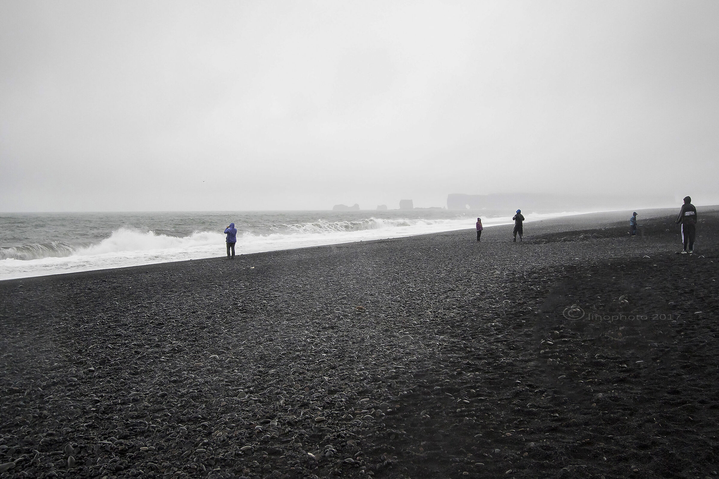 Spiaggia nera di Raynisfjara (Islanda)