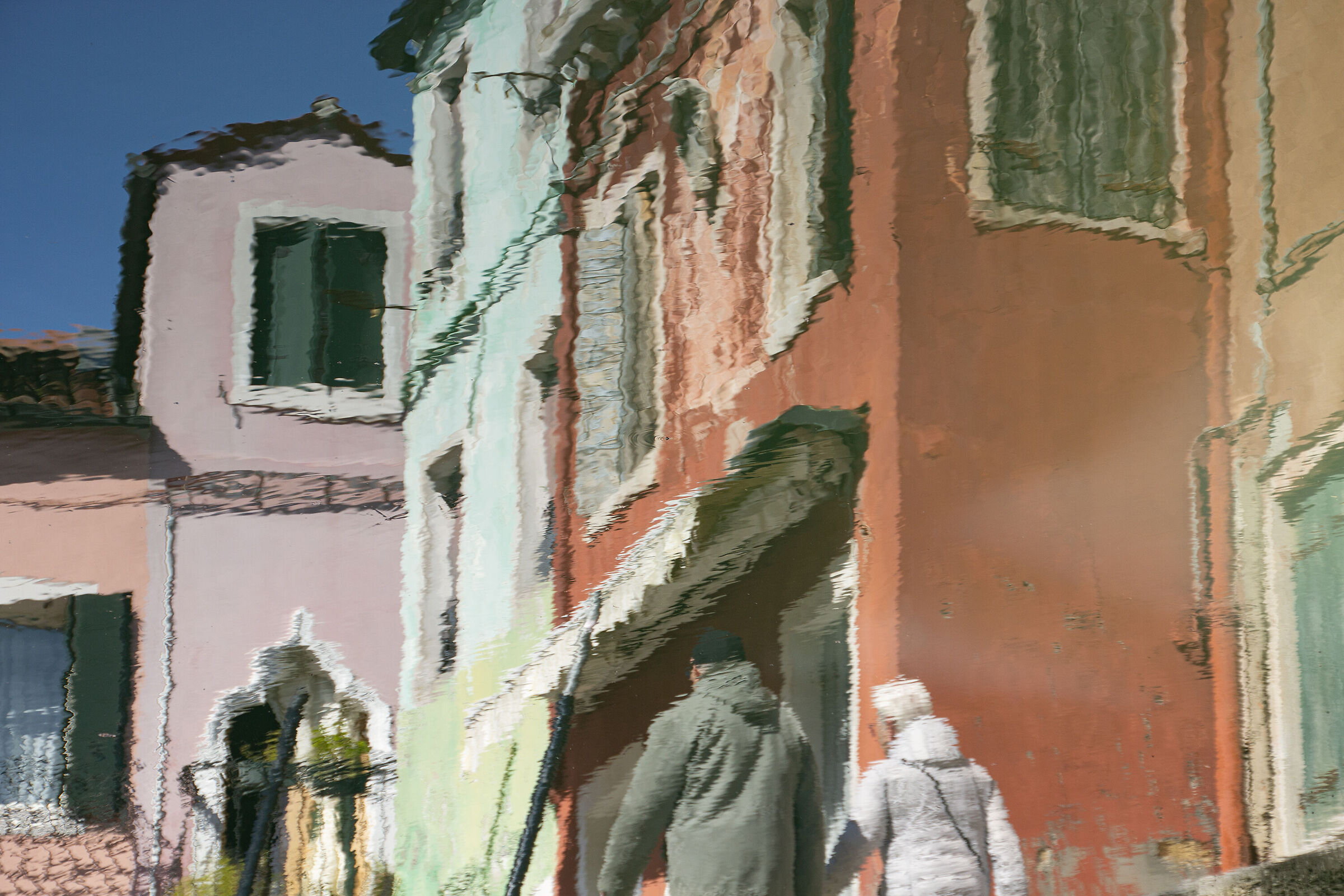 Walking in the sub_color