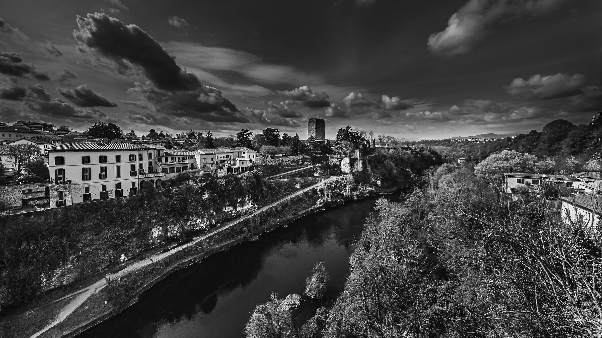 Dal ponte di Trezzo d'  Adda 1