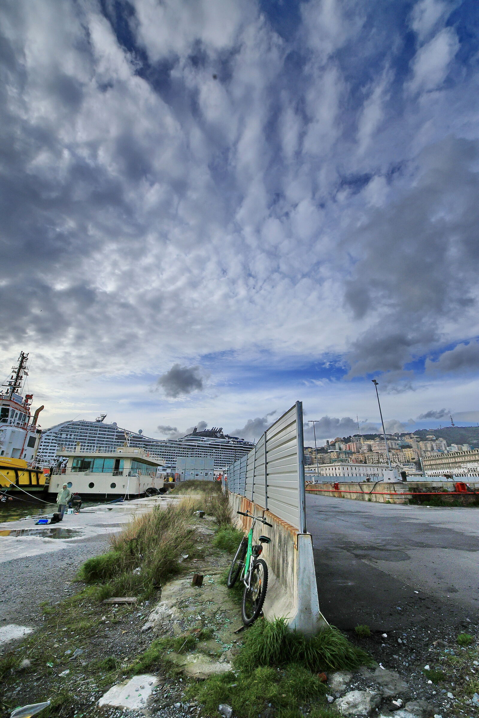 Also in the port "Rumenta".