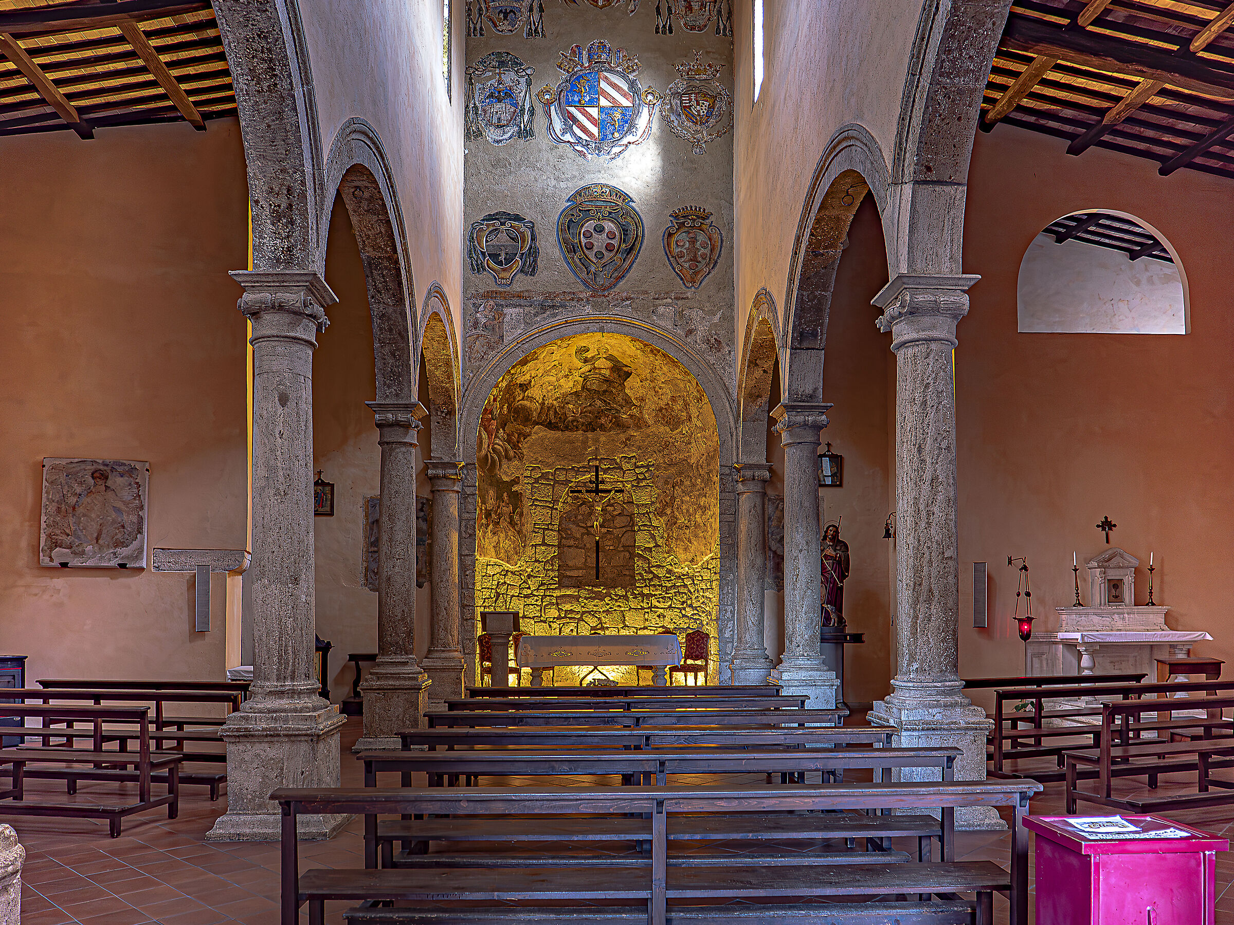 Int. Chiesa di Santa Maria e San Rocco - Pitigliano