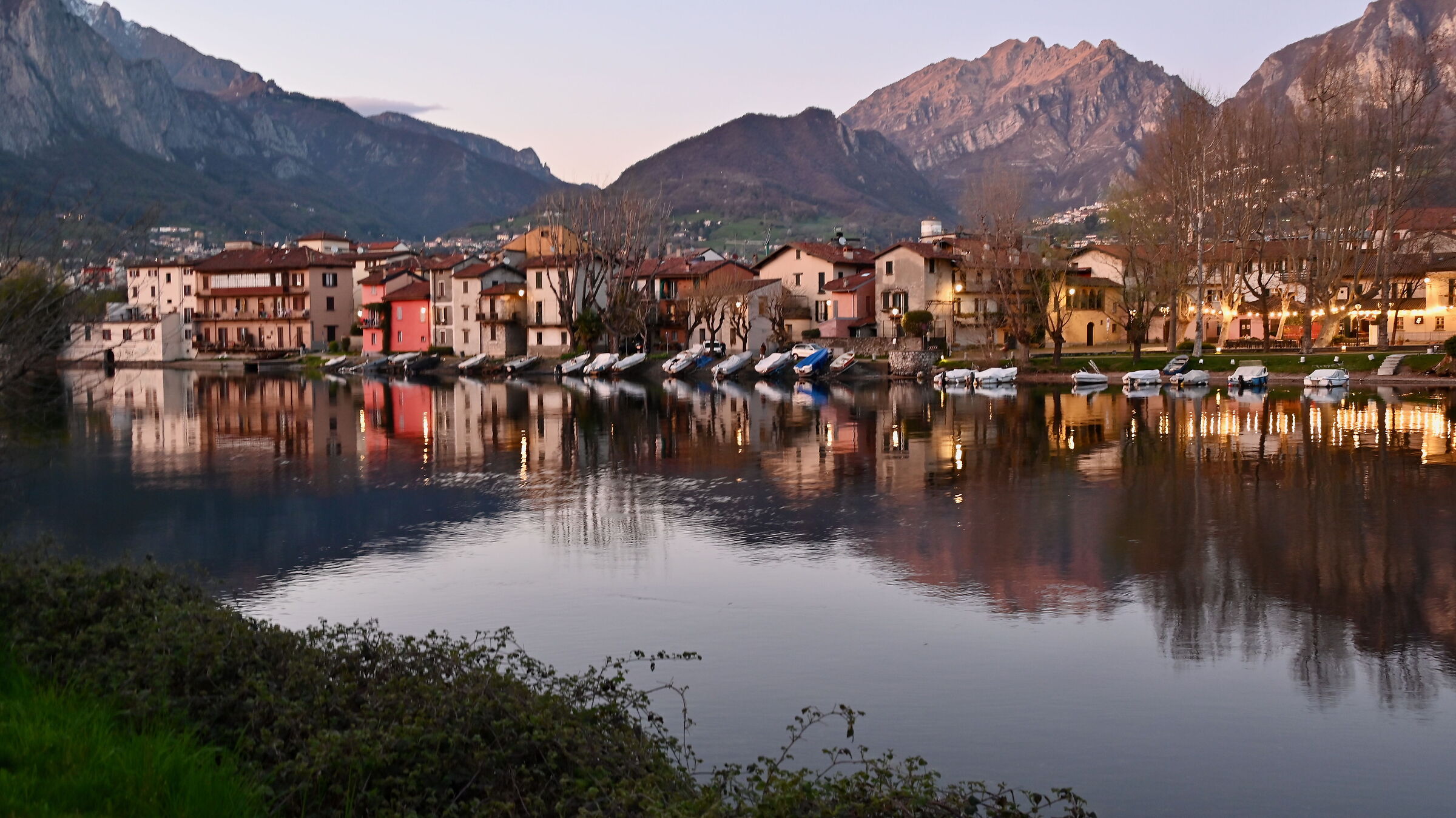Pescarenico, caldi colori serali