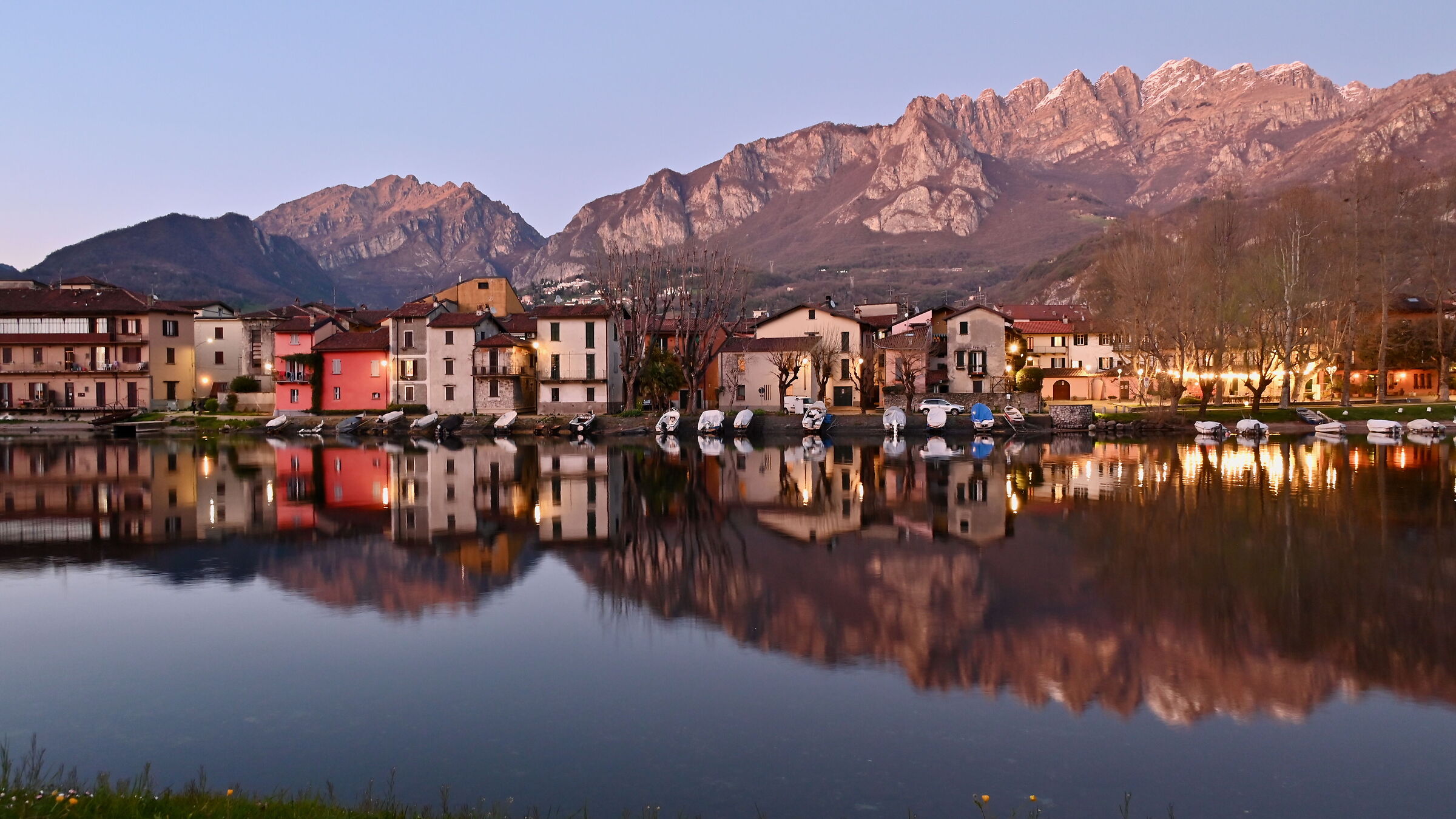 Pescarenico, warm evening colors 2