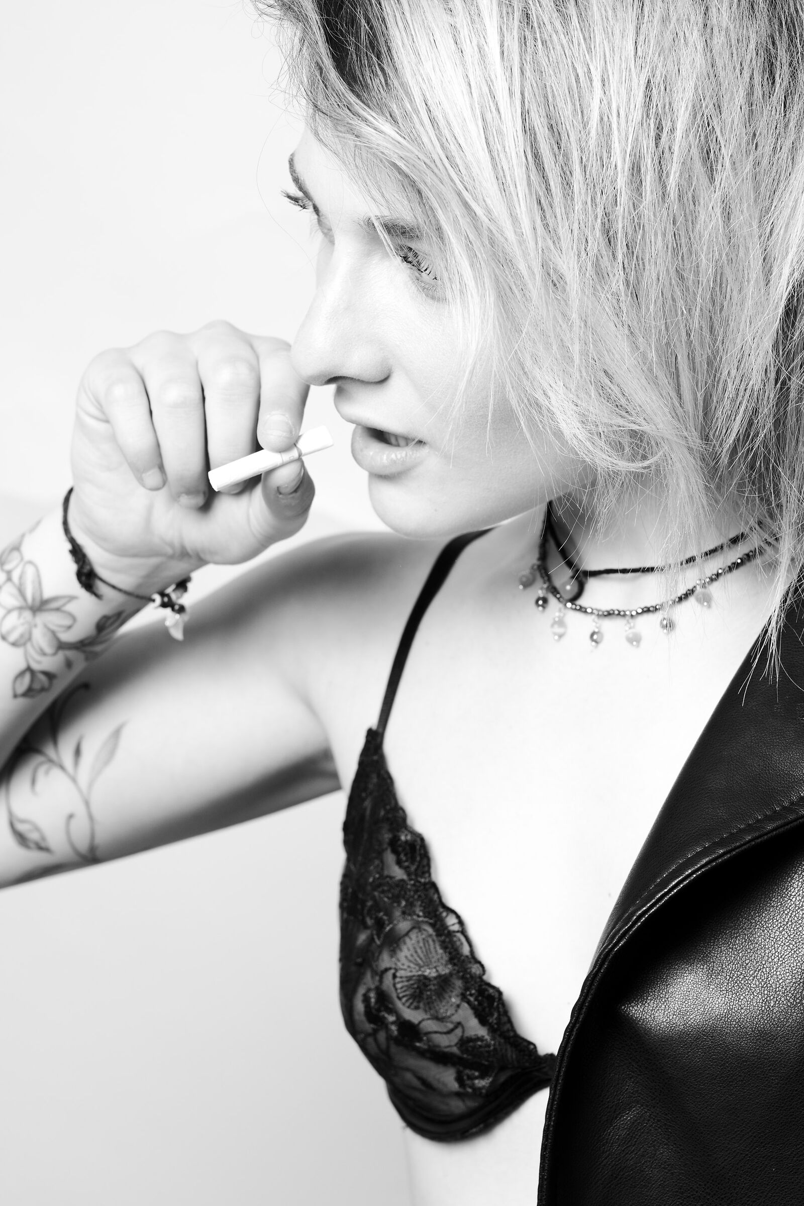 Valeria - Fake tuxedo