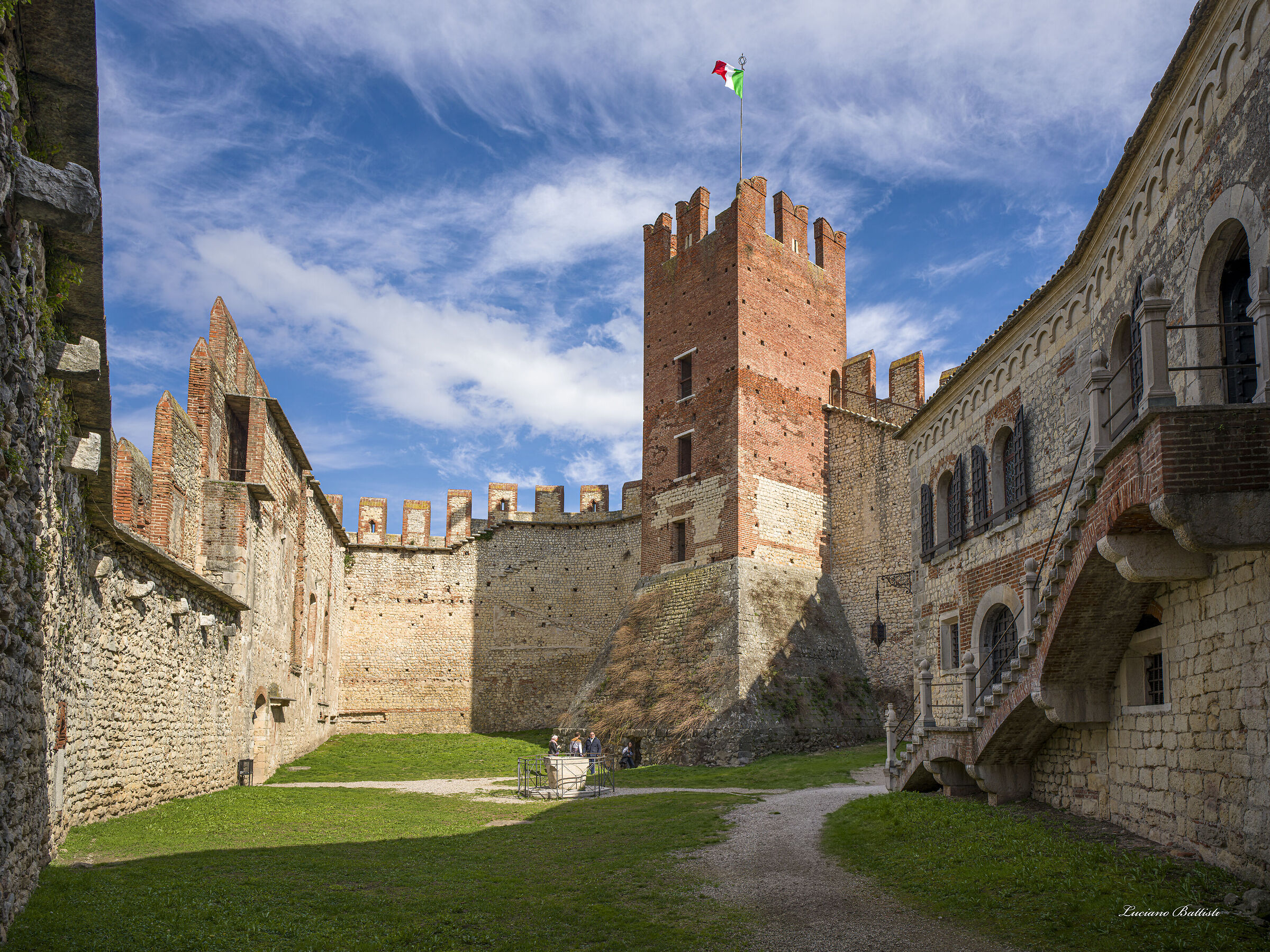 Castle of Soave_interno