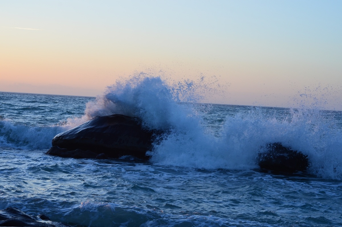 mare e scogli