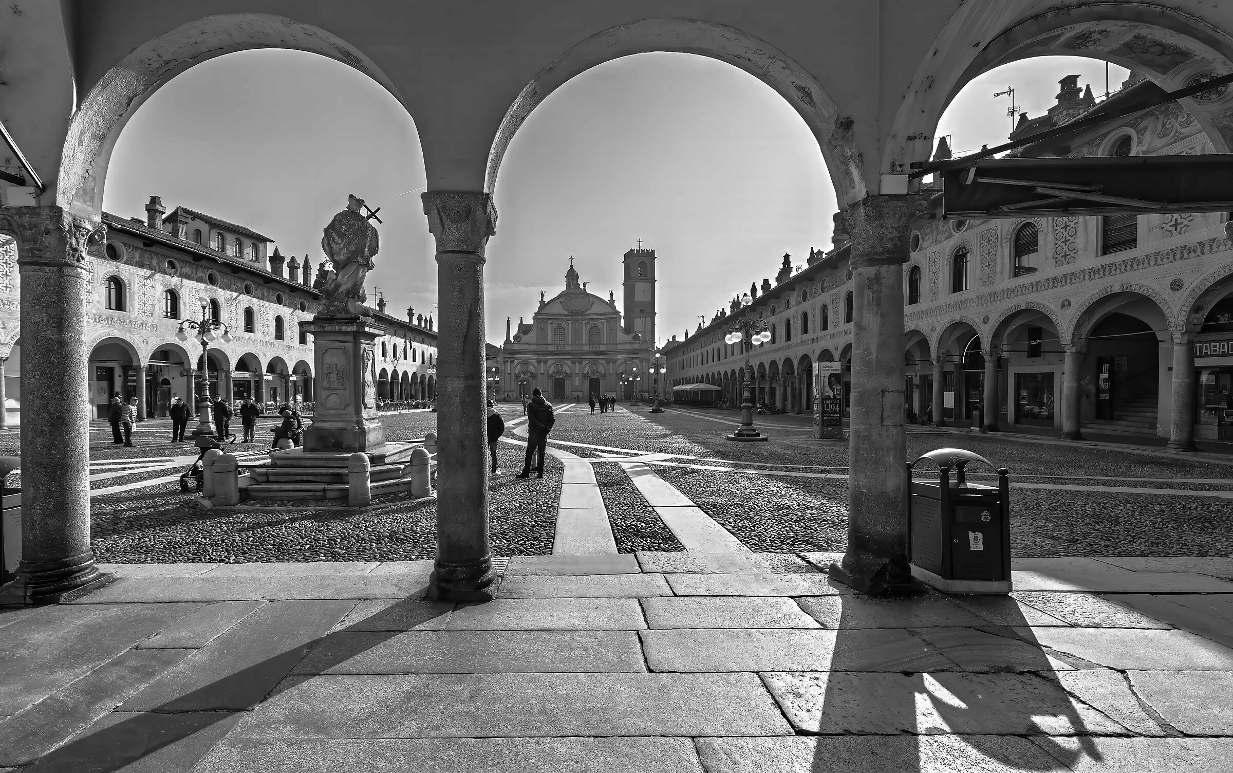 La Piazza