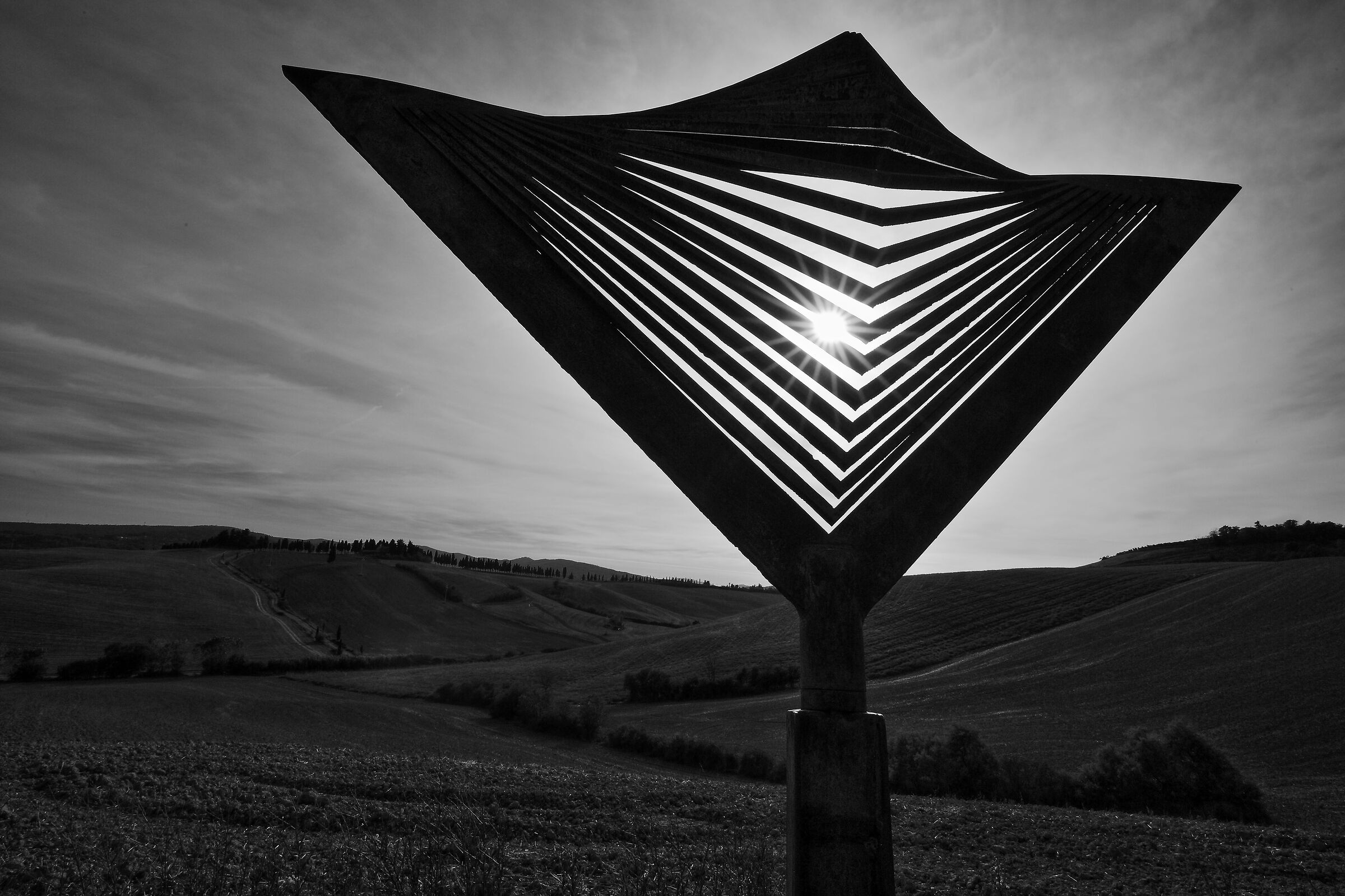 Simon Benetton shipyard: Fire, iron, strength, form.