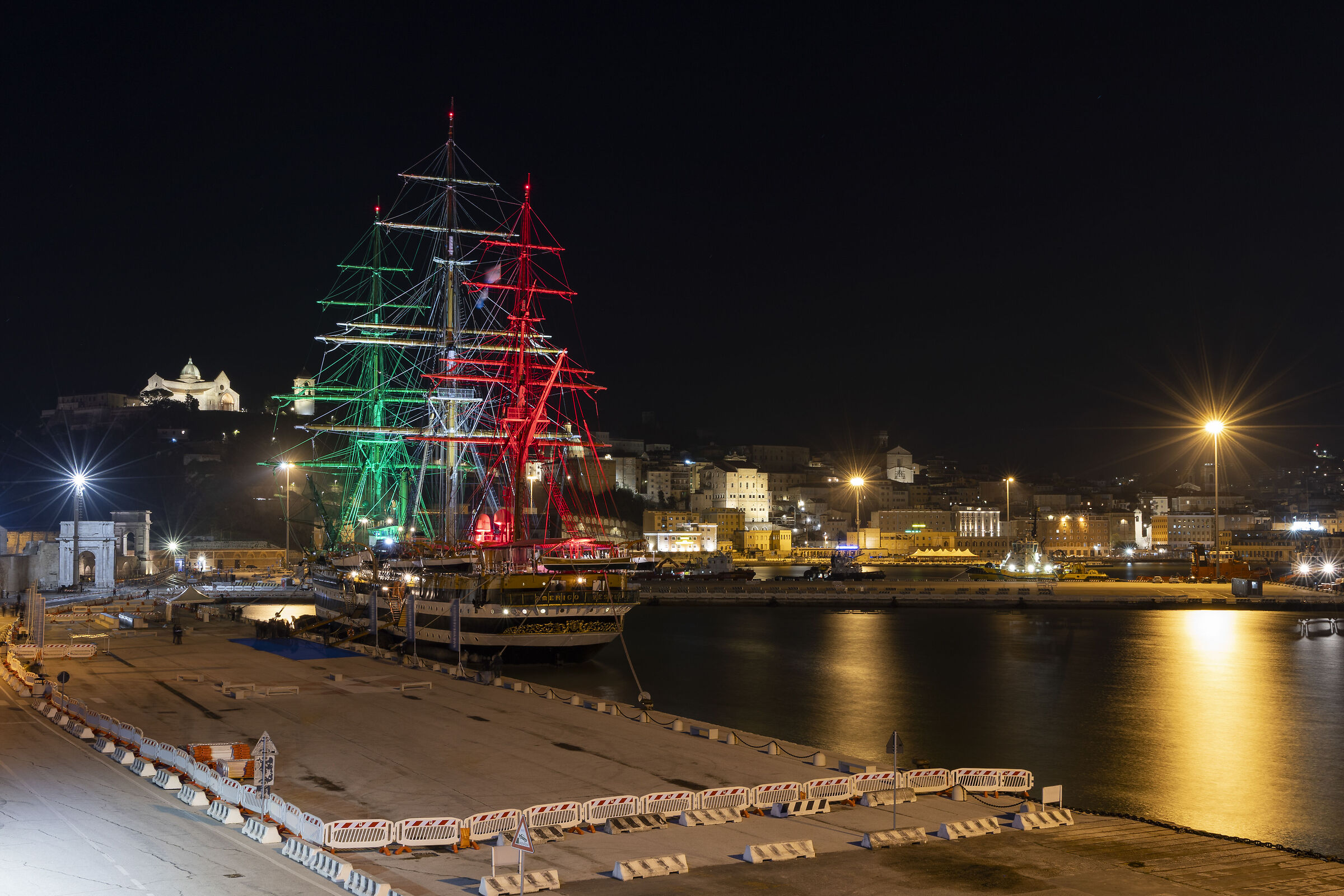 Amerigo Vespucci al porto di Ancona