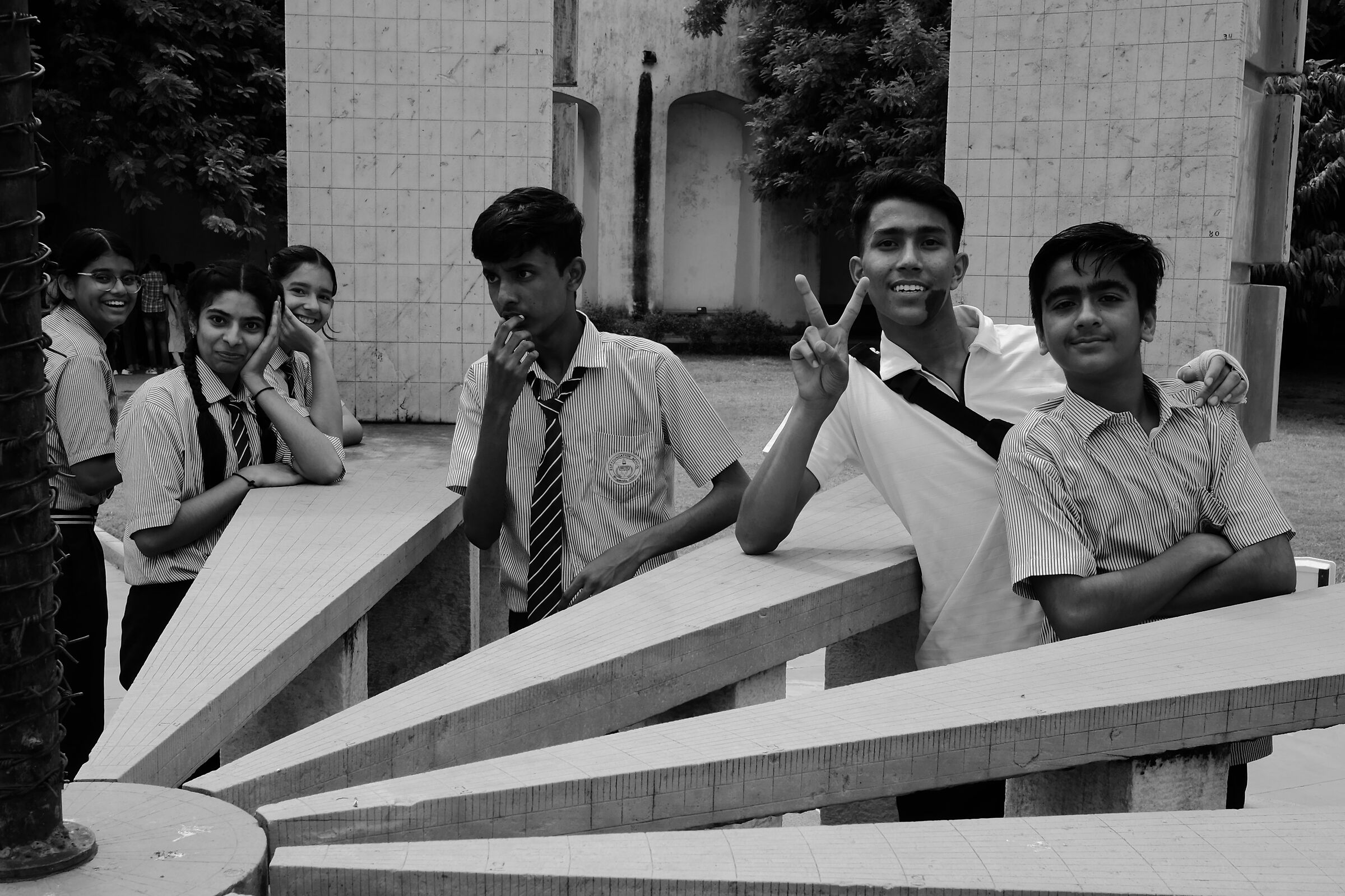 Studenti curiosi a Jantar Mantar