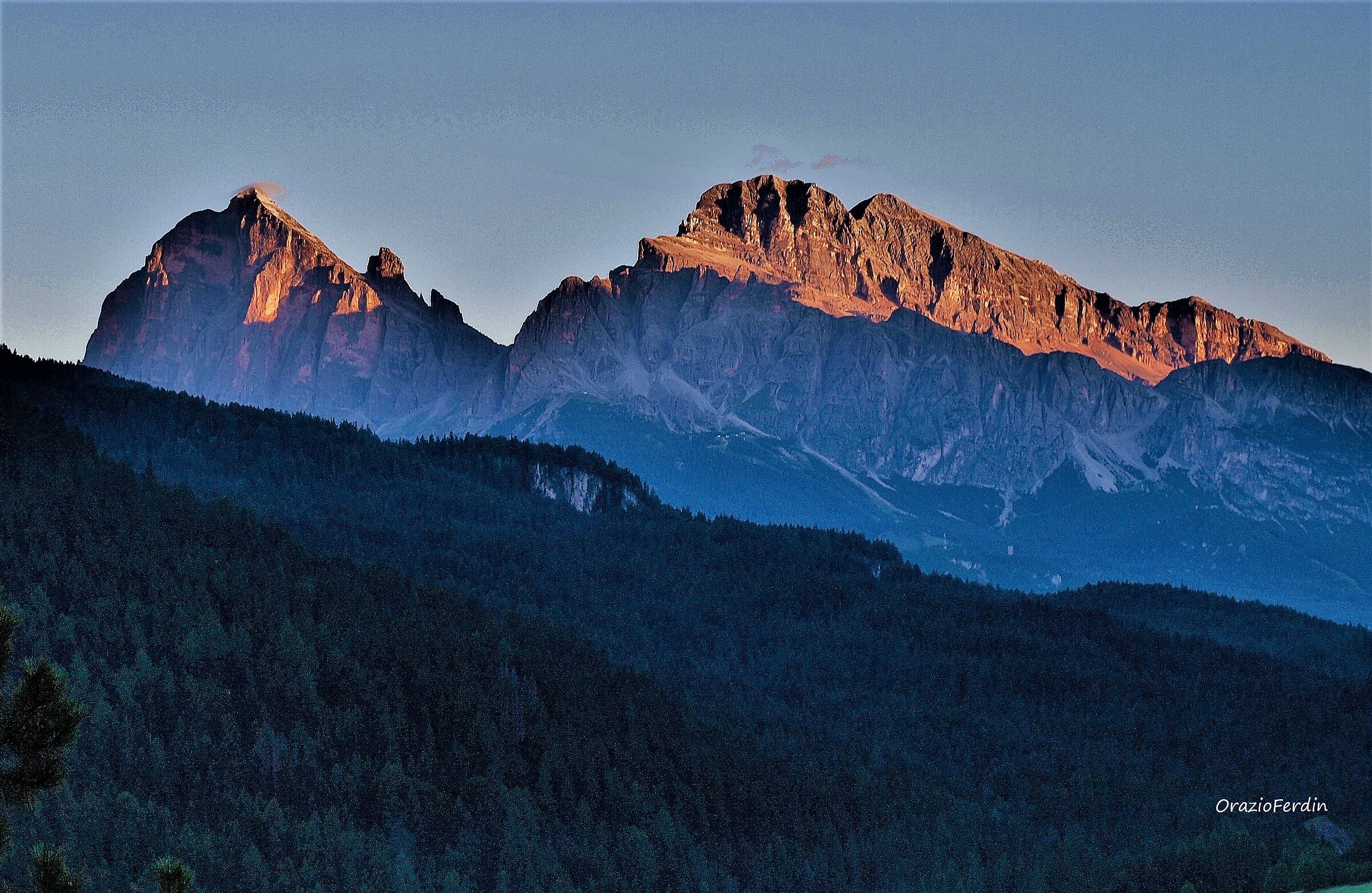 Sunrise on the Tofane