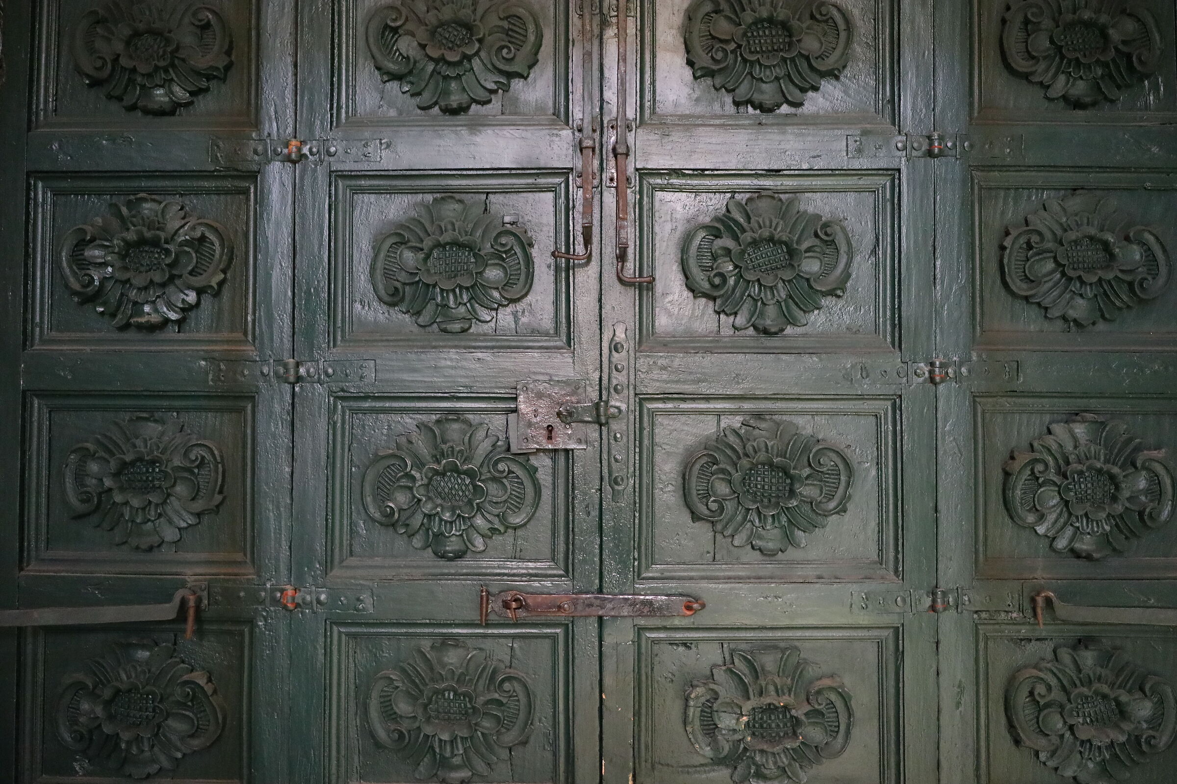 @ " ISO 12 Mila 800 " Canon 5 D IV, Sigma 28, 1.4 ...