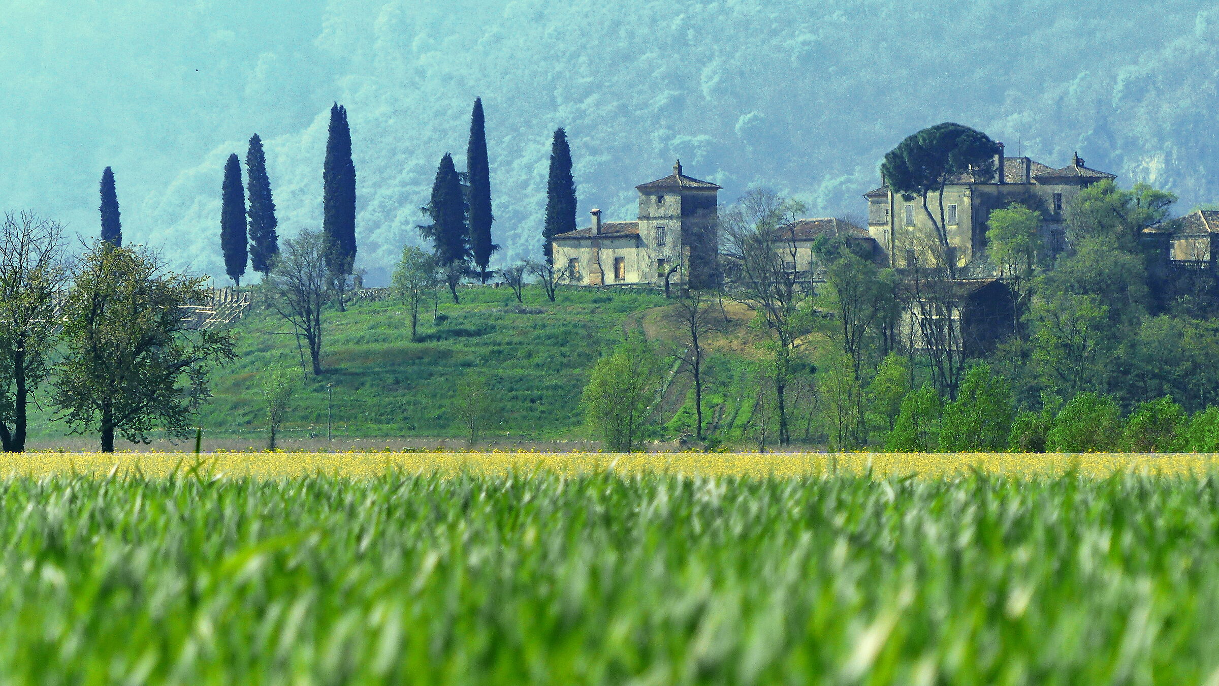 Borgo in collina