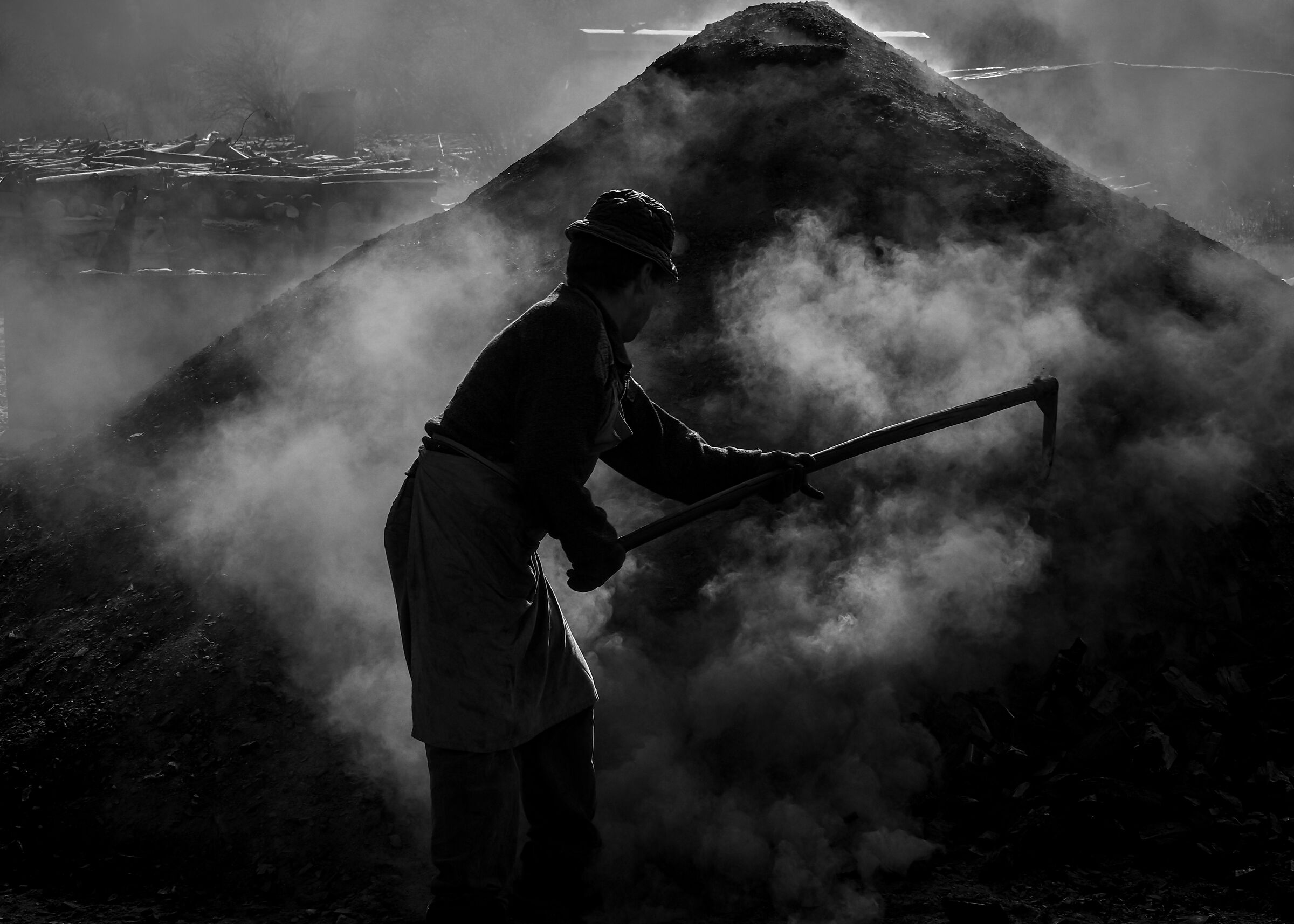 Dove dorme il fuoco, veglia il carbonaio