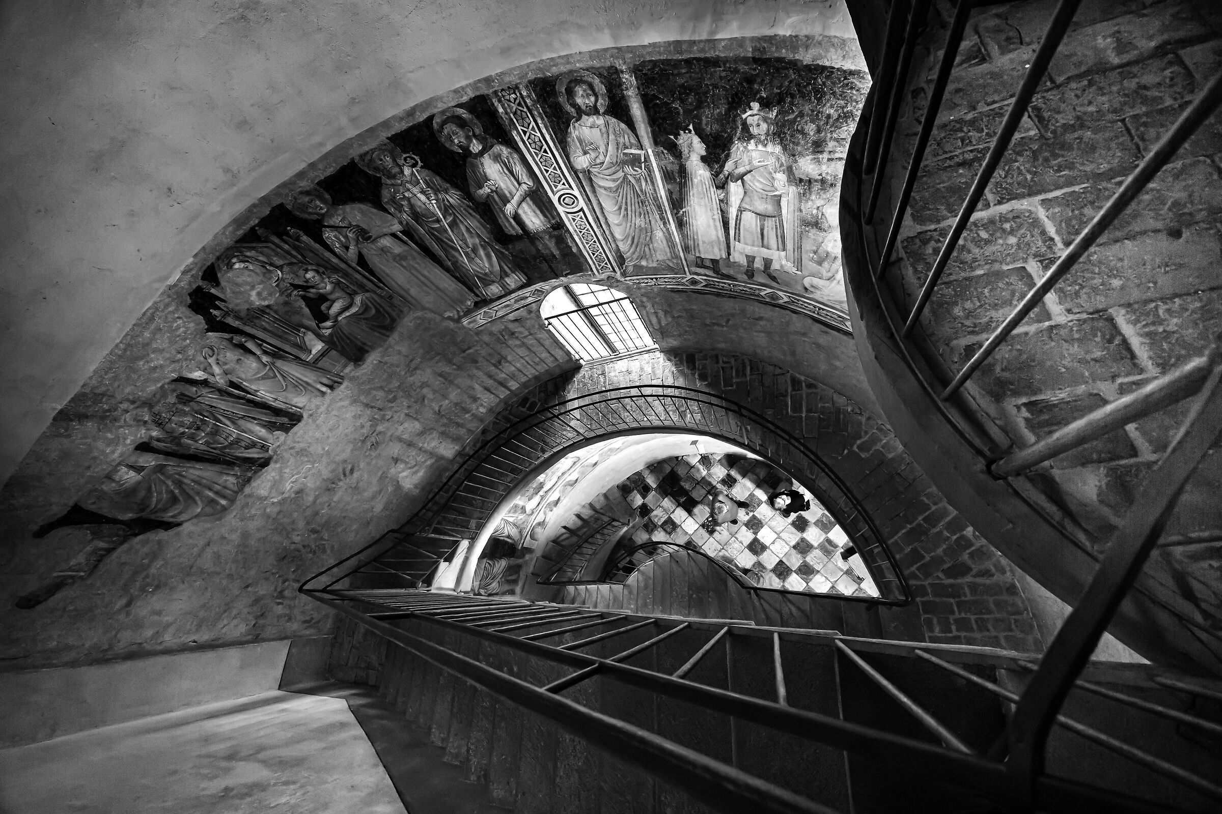 Elliptical architectures