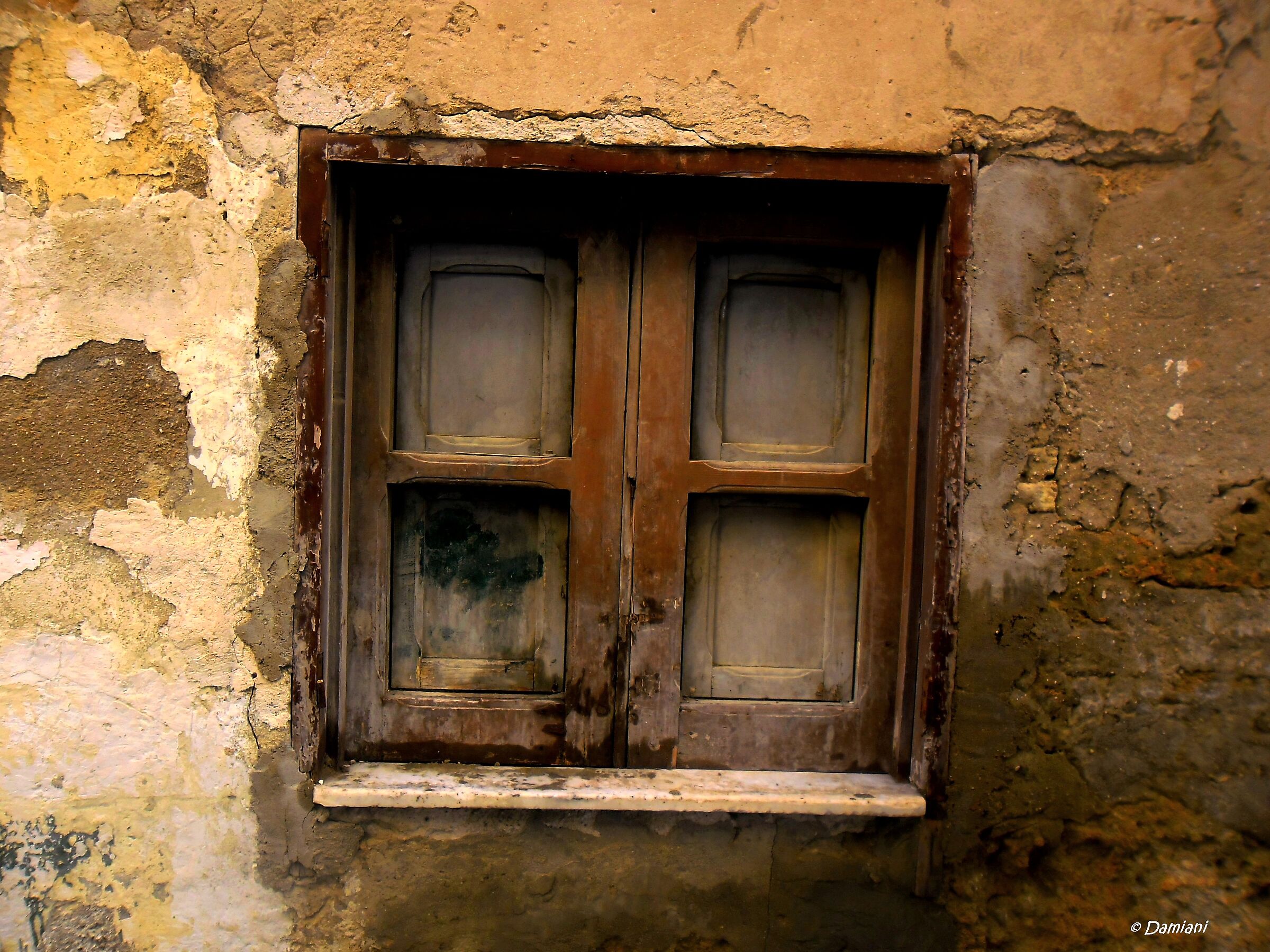 Le porte sono bocche, le finestre sono occhi