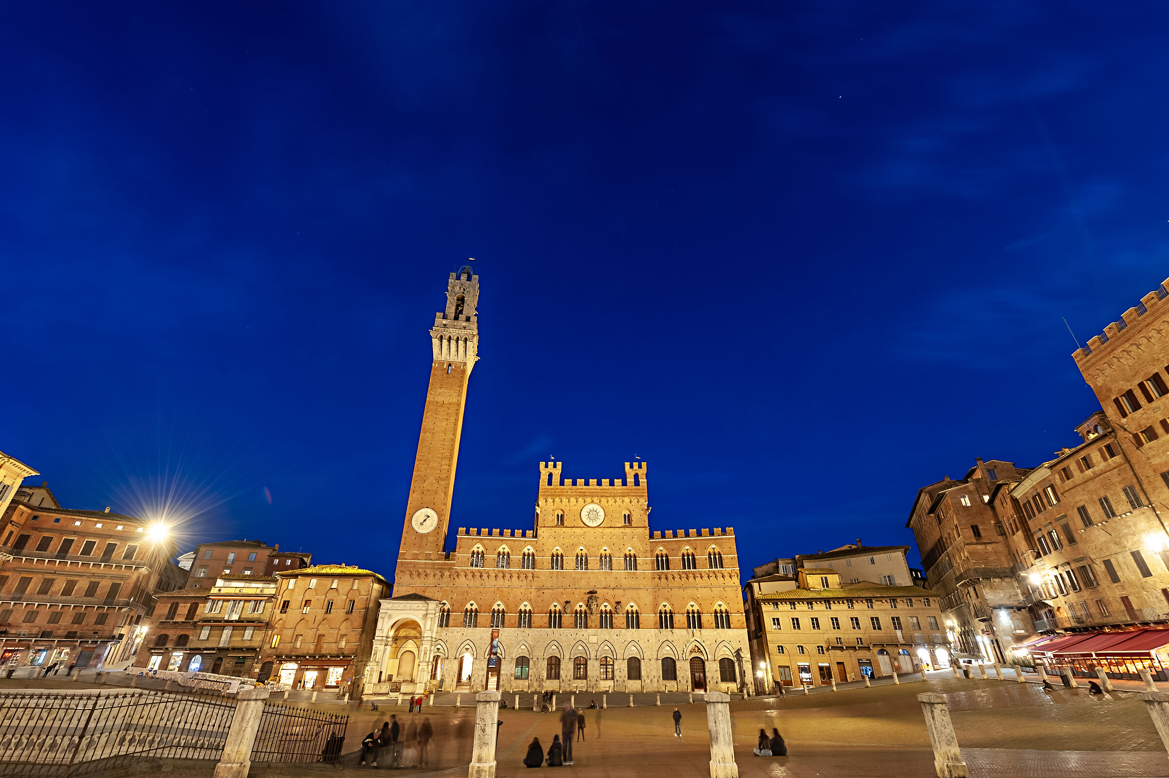 Siena by night