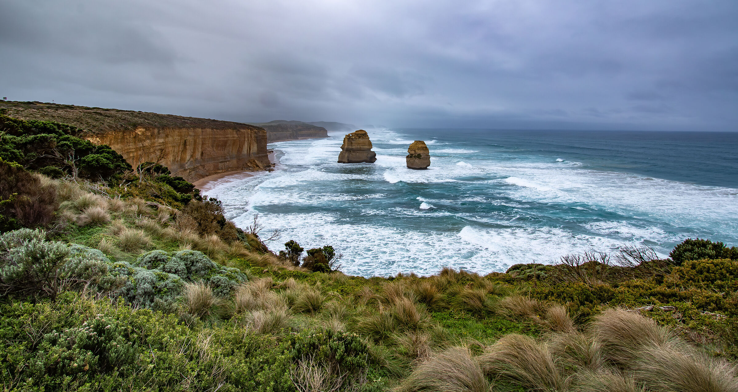 Seduto col vento contro