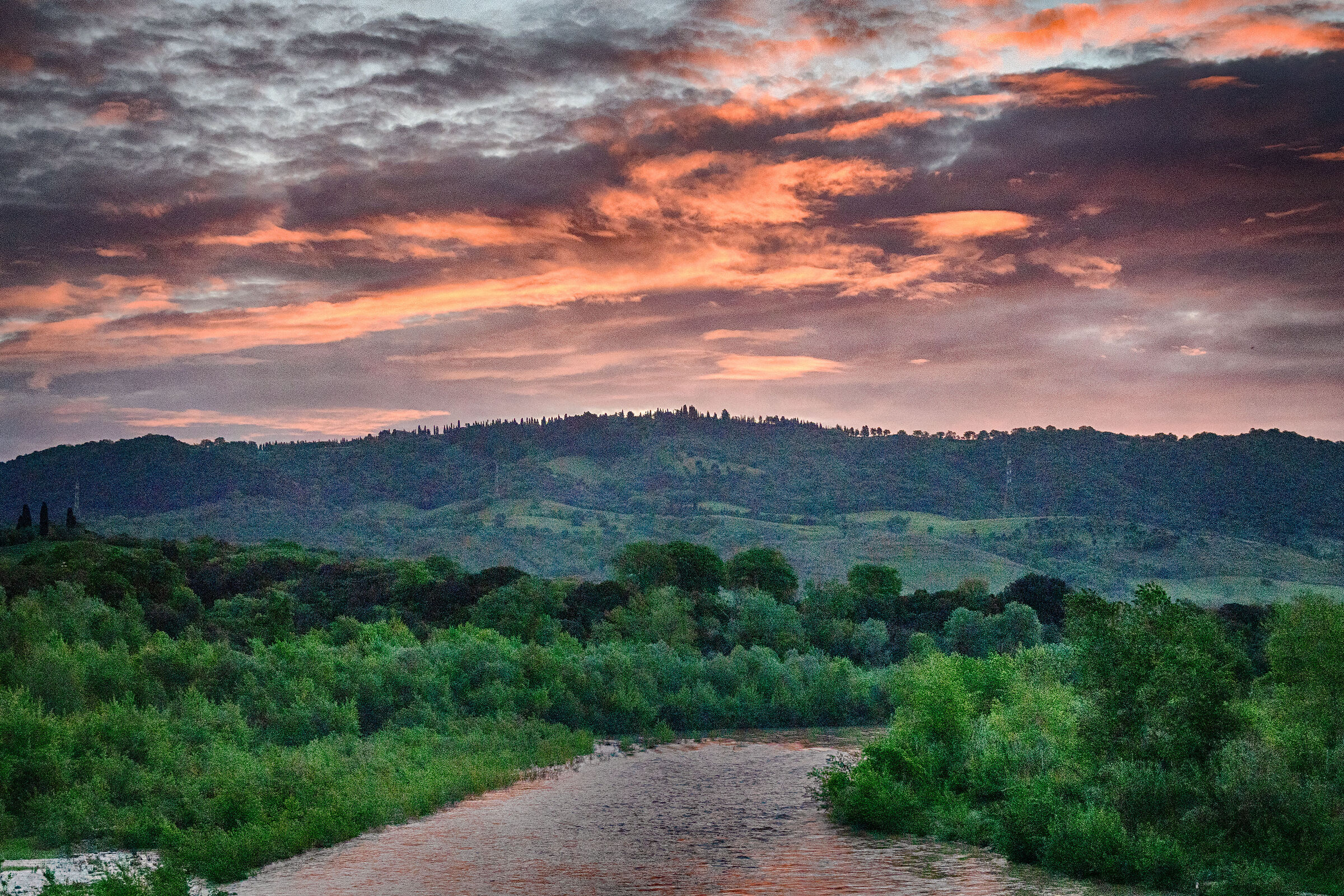 5.28 AM (sunrise over the Ombrone river)