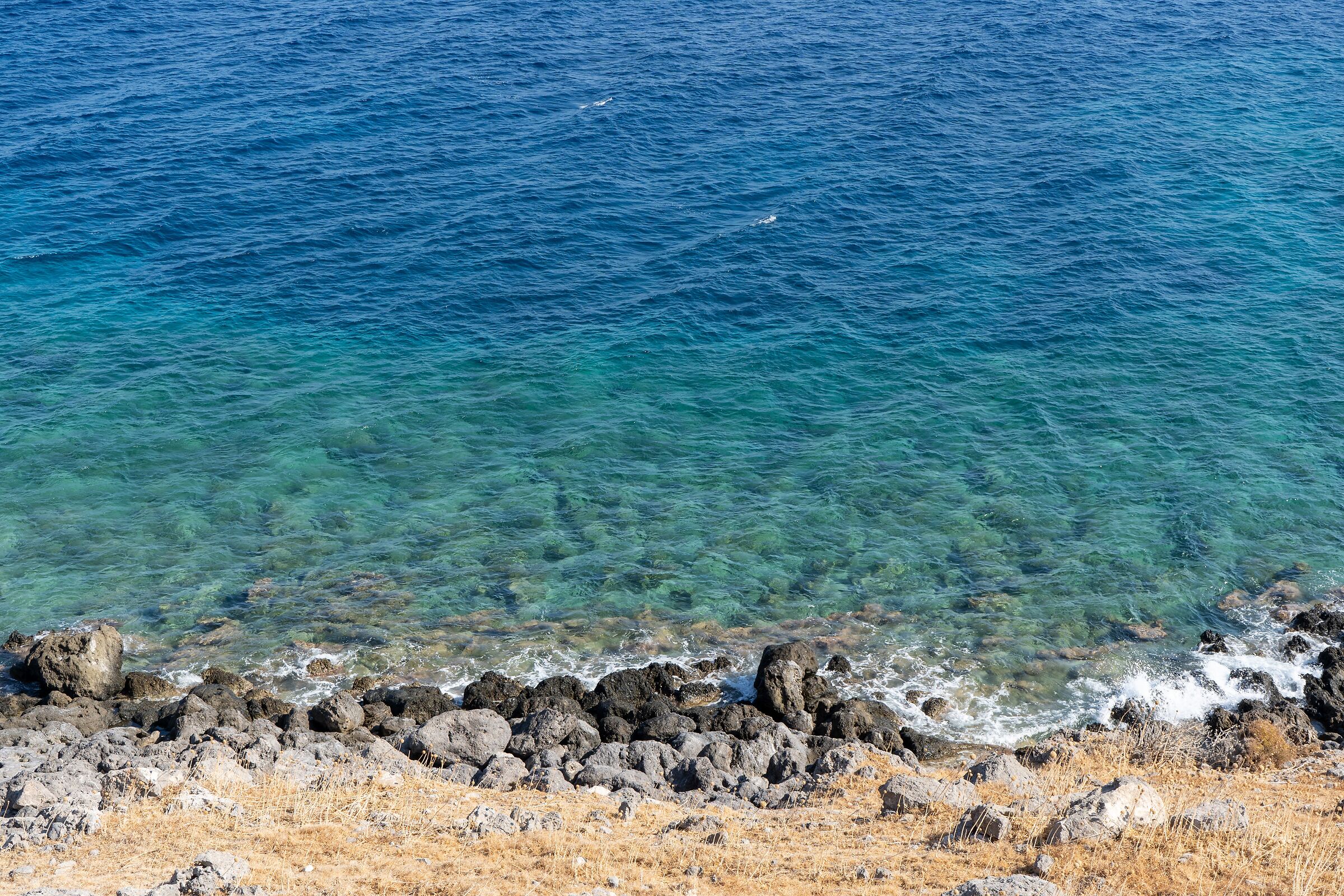 Gradients of the Aegean Sea