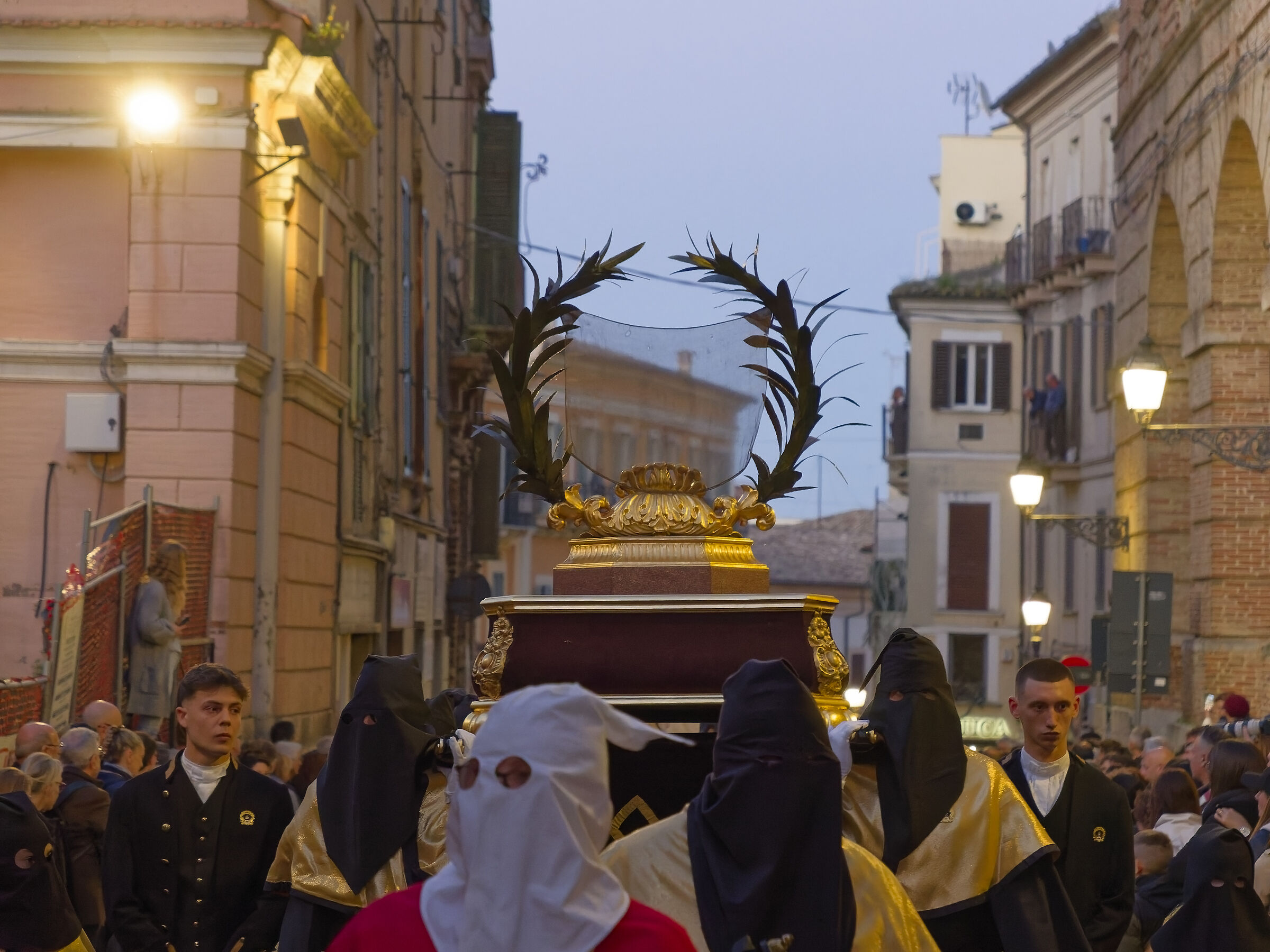 Processione venerdì santo Chieti - Il volto di Cristo